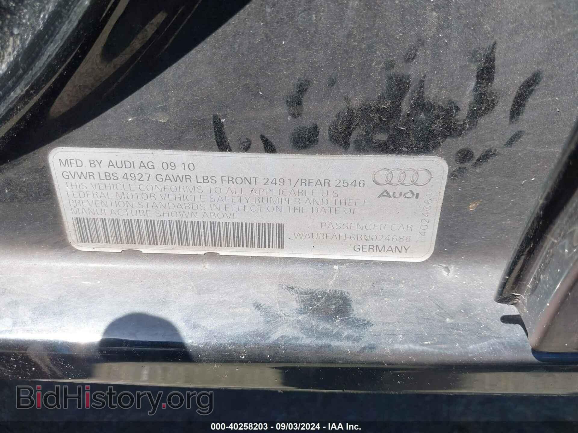 2011 AUDI A4 - VIN: WAUBFAFL0BN024686 - Фото 9