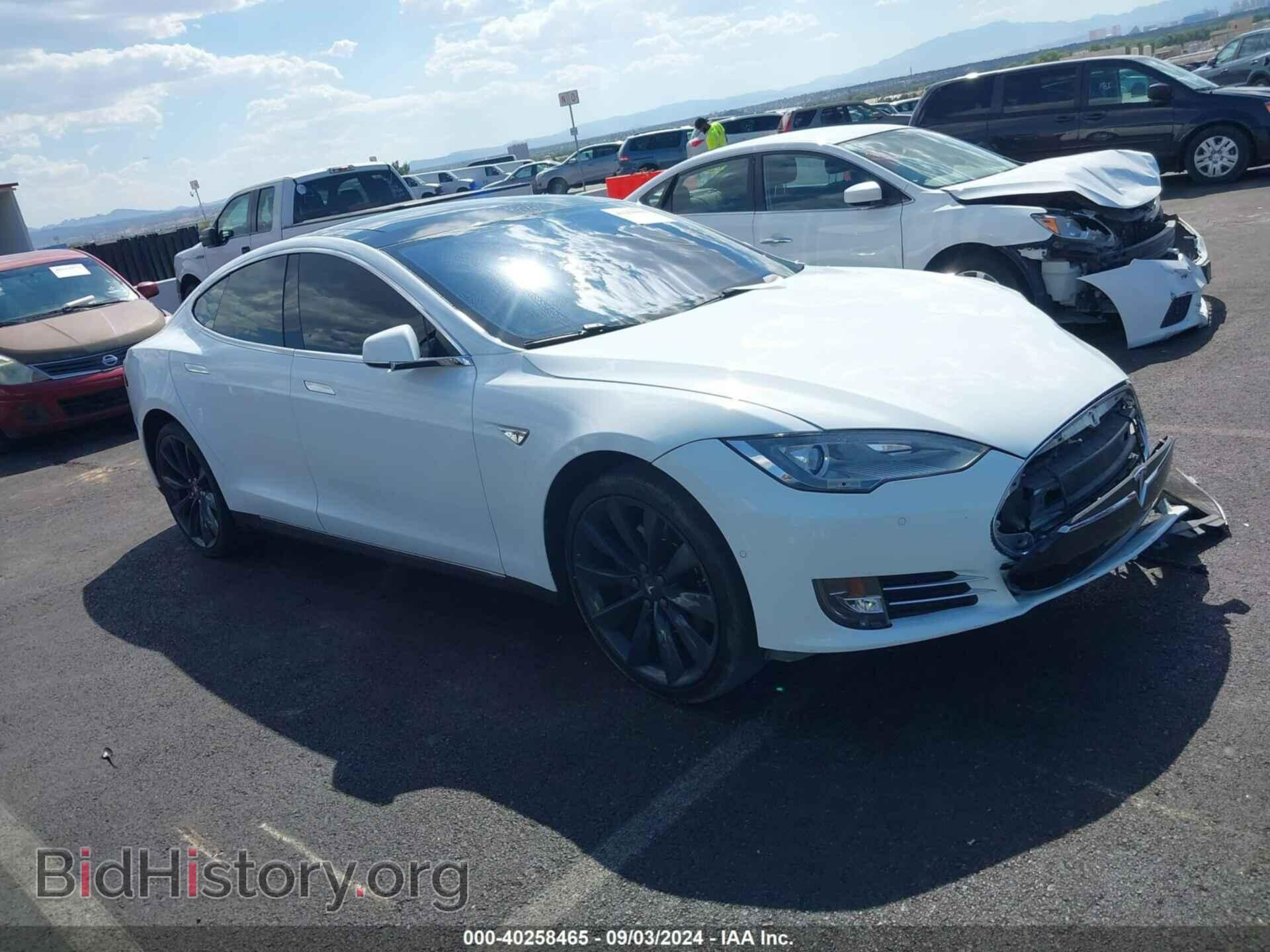 Фотография 5YJSA1S16FFP72546 - TESLA MODEL S 2015