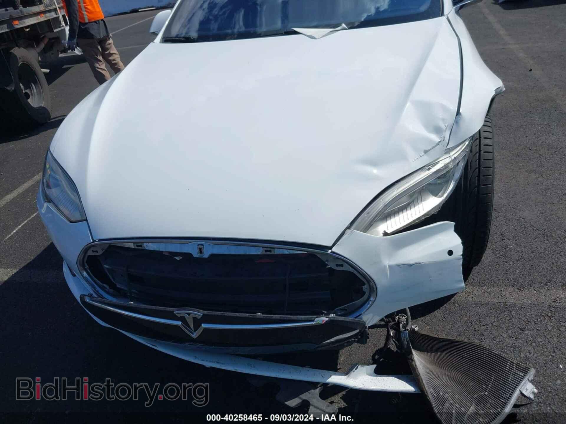 2015 TESLA MODEL S - VIN: 5YJSA1S16FFP72546 - Фото 10