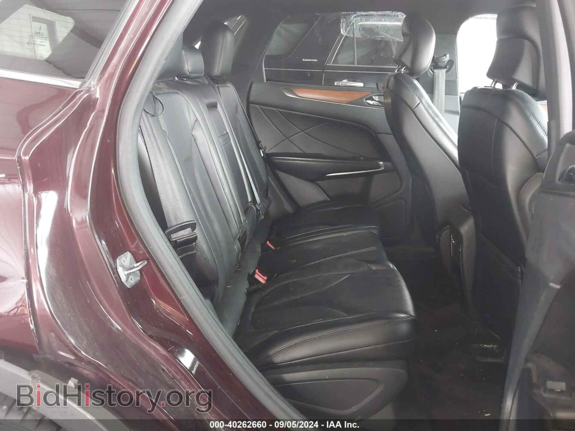 2017 LINCOLN MKC - VIN: 5LMCJ2C95HUL44937 - Photo 8