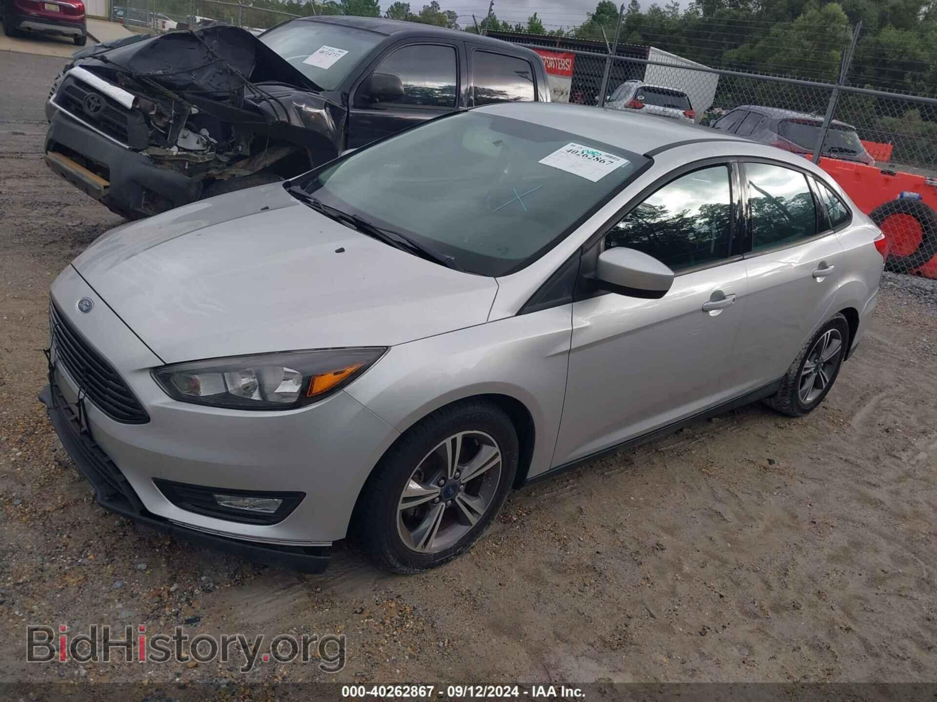2018 FORD FOCUS - VIN: 1FADP3FE1JL268854 - Photo 2