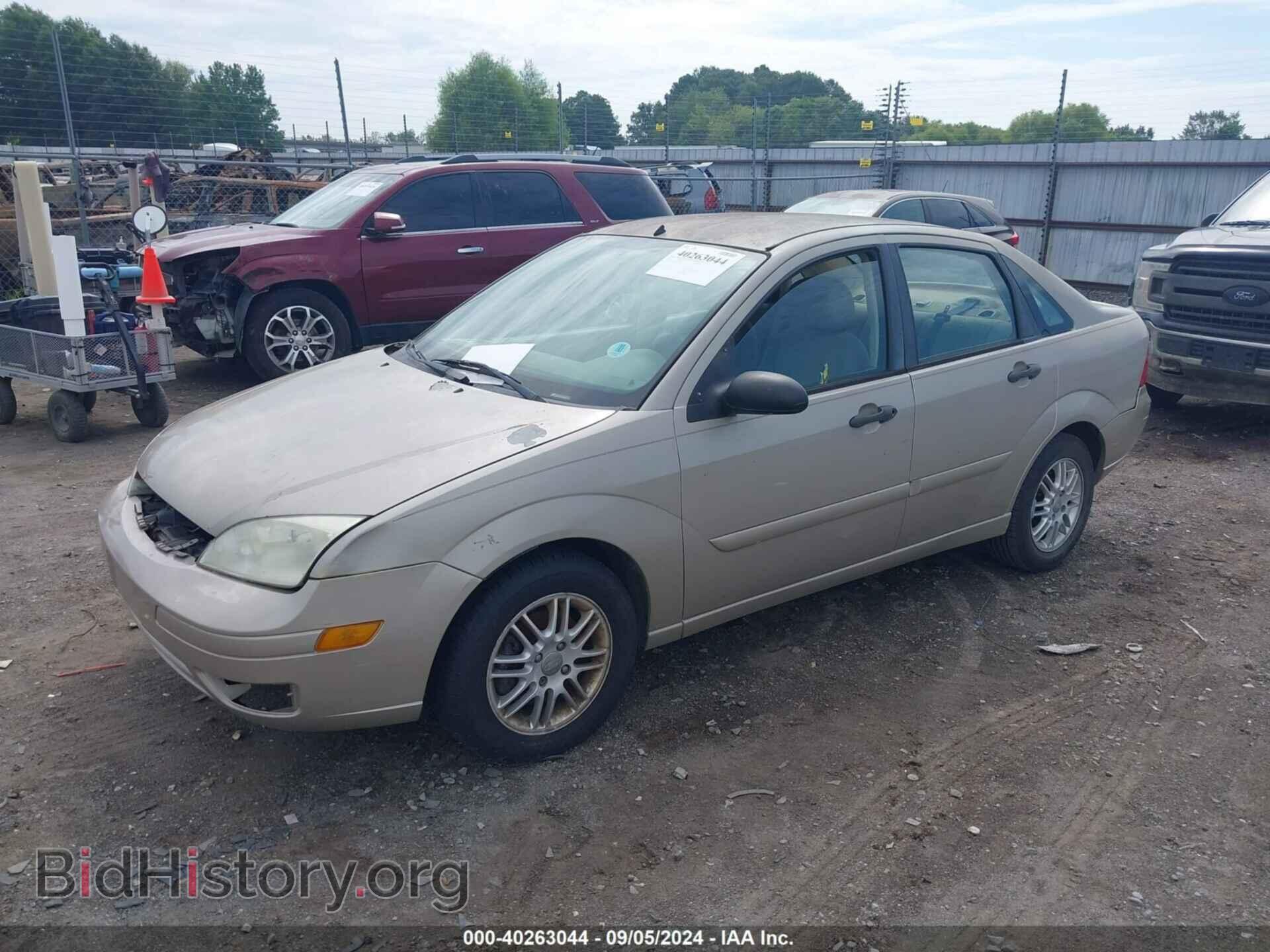 2006 FORD FOCUS - VIN: 1FAFP34NX6W207889 - Фото 2
