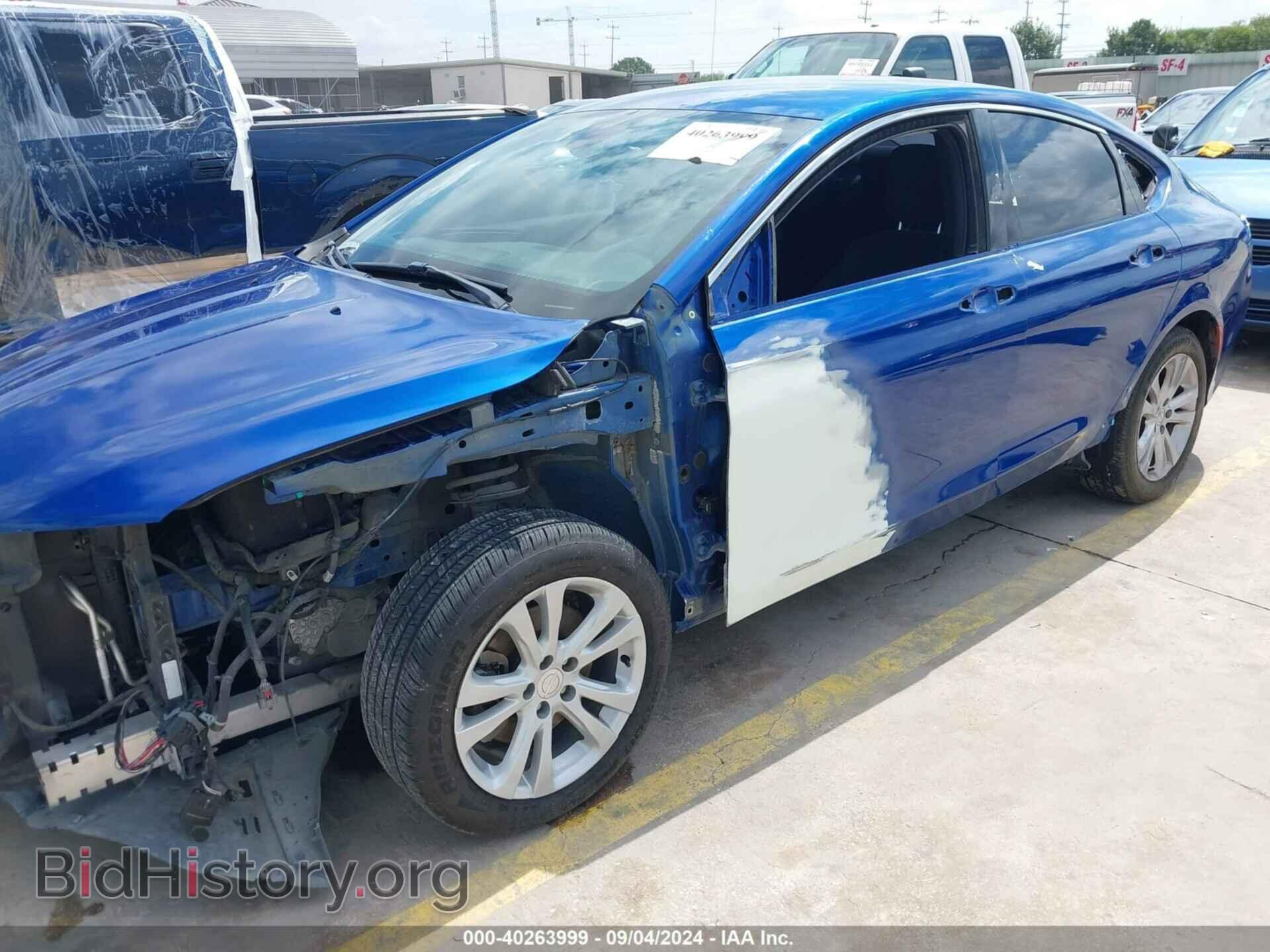 2015 CHRYSLER 200 - VIN: 1C3CCCAB1FN635587 - Фото 6