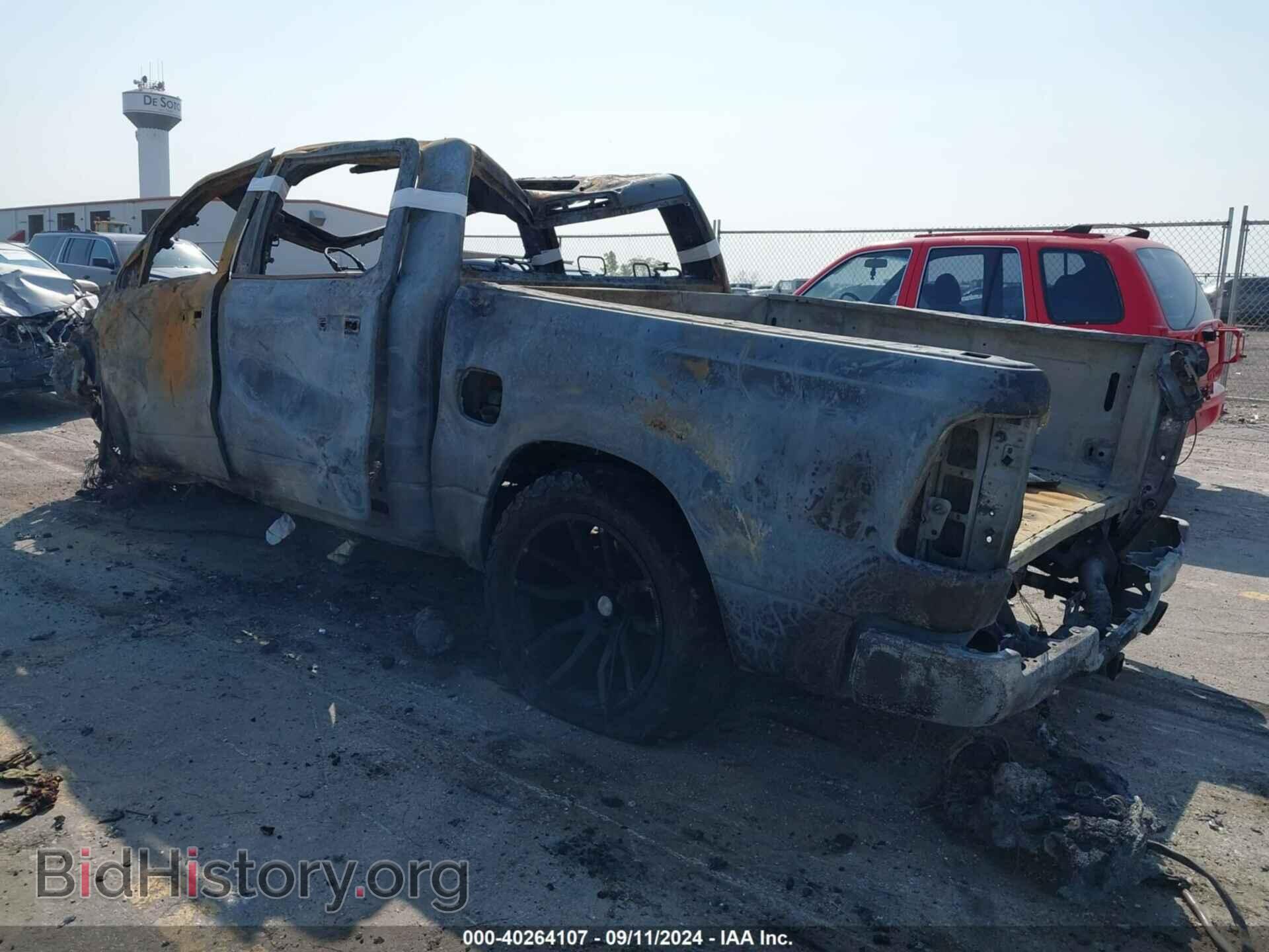 2022 RAM 1500 - VIN: 1C6SRFFT6NN285274 - Фото 3
