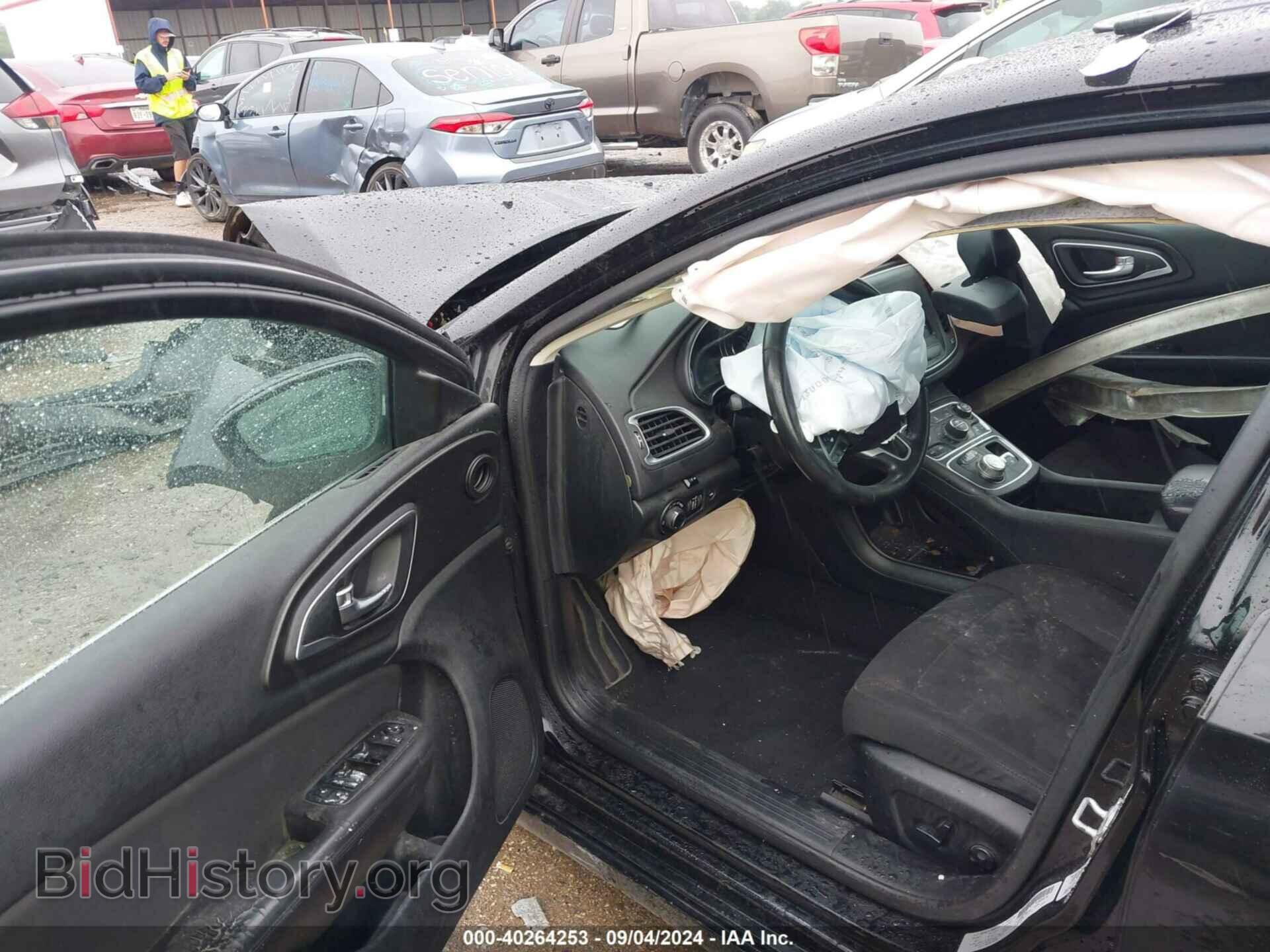 2015 CHRYSLER 200 - VIN: 1C3CCCAB3FN533353 - Фото 5