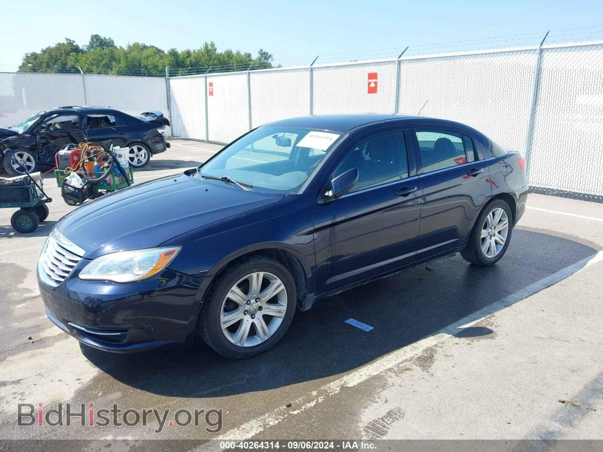 2012 CHRYSLER 200 - VIN: 1C3CCBBB2CN283818 - Фото 2