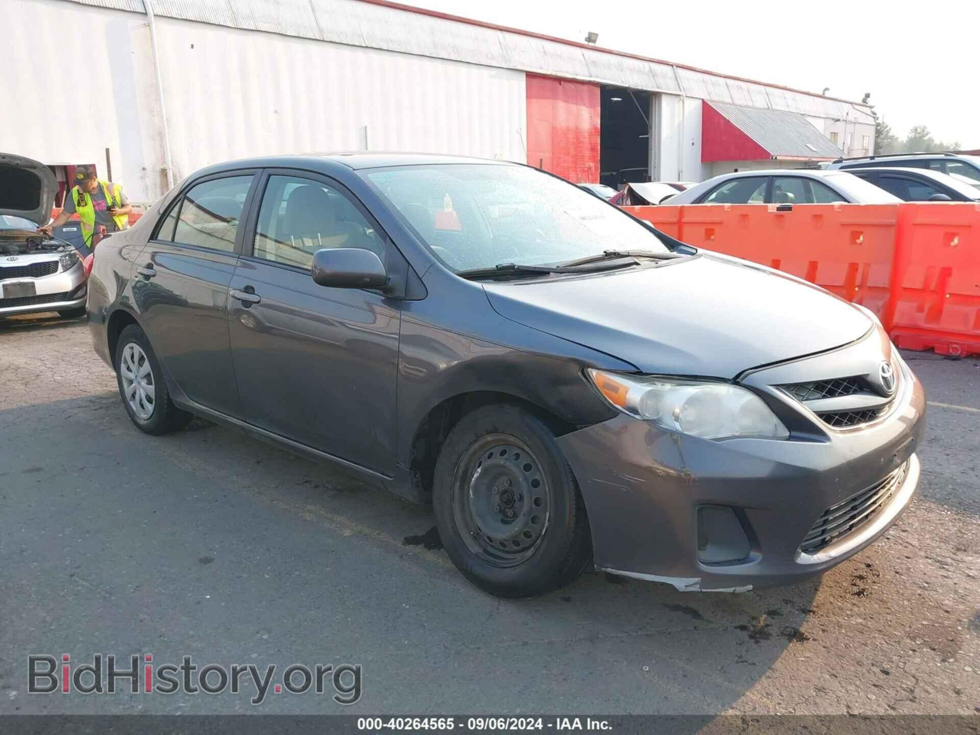 Фотография JTDBU4EEXB9135994 - TOYOTA COROLLA 2011
