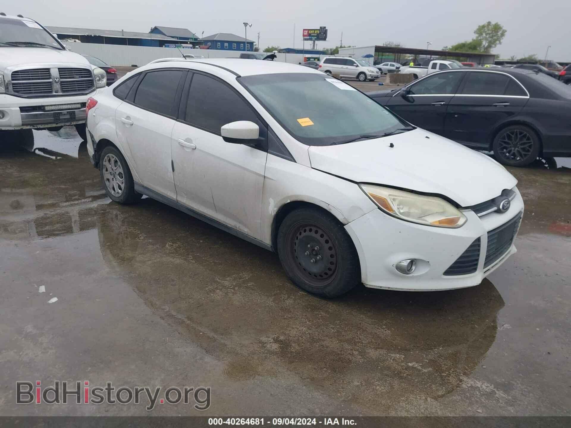 Фотография 1FAHP3F24CL372619 - FORD FOCUS 2012