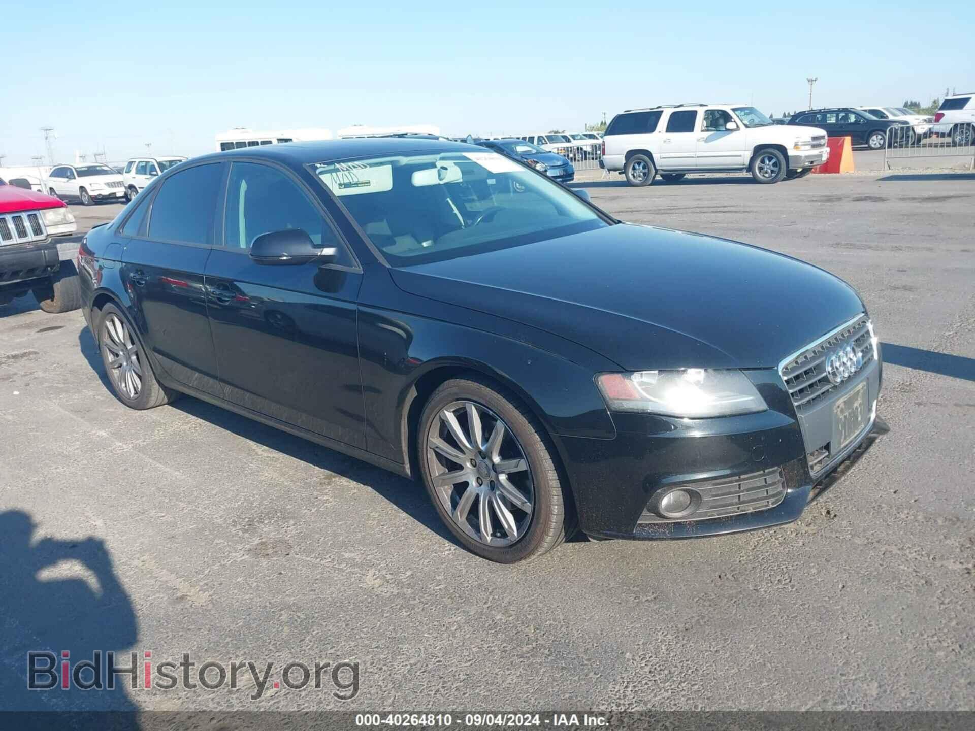 Фотография WAUAFAFL0BN001047 - AUDI A4 2011
