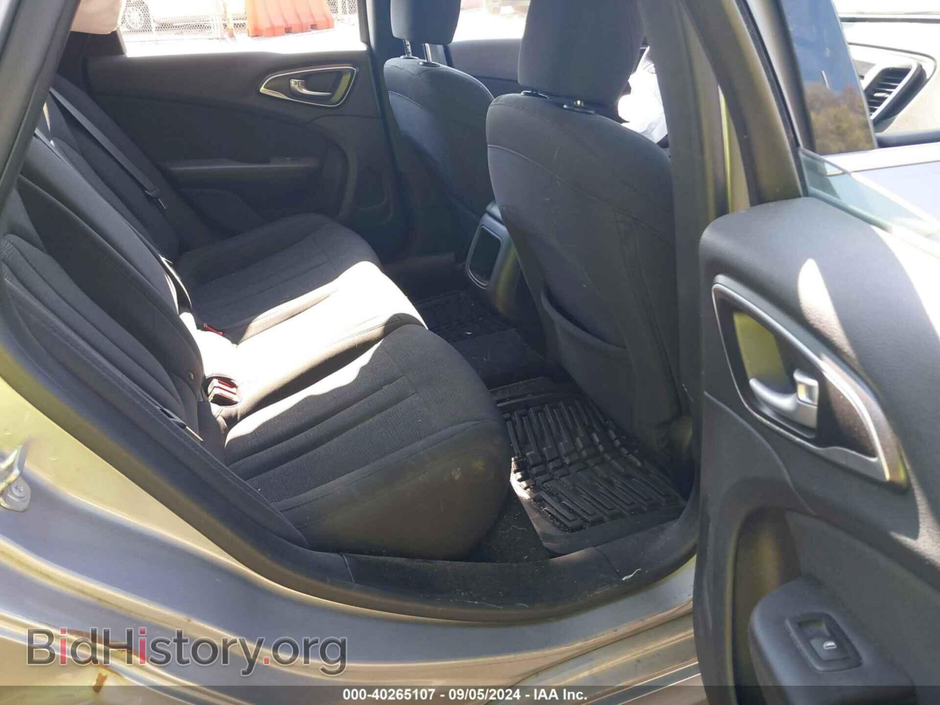2016 CHRYSLER 200 - VIN: 1C3CCCAB0GN145630 - Фото 8