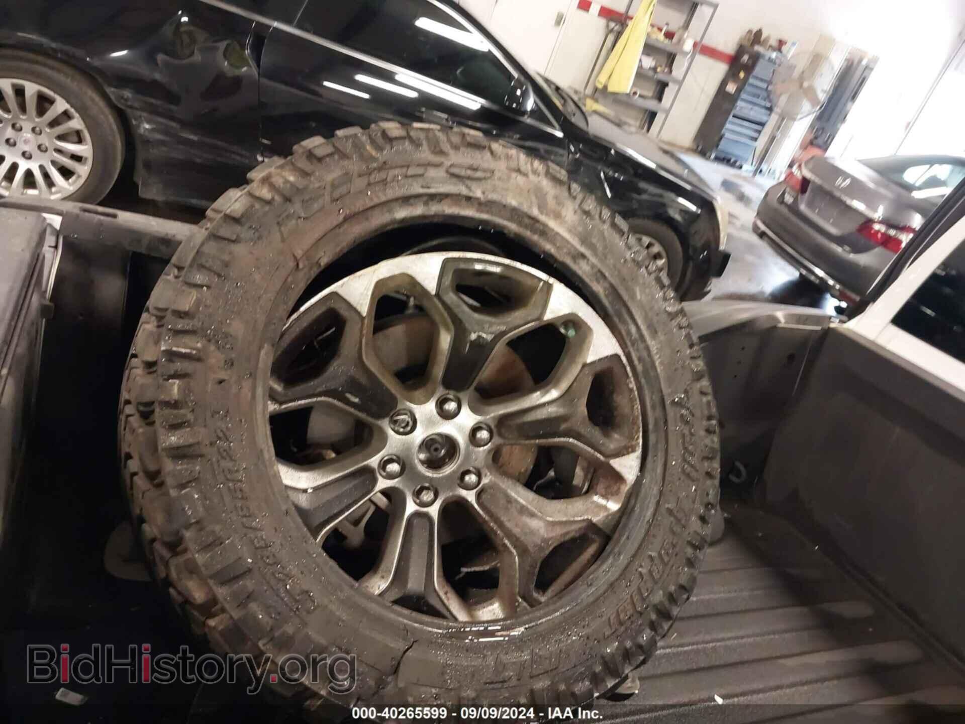 2019 RAM 1500 - VIN: 1C6SRFHT2KN709574 - Фото 11