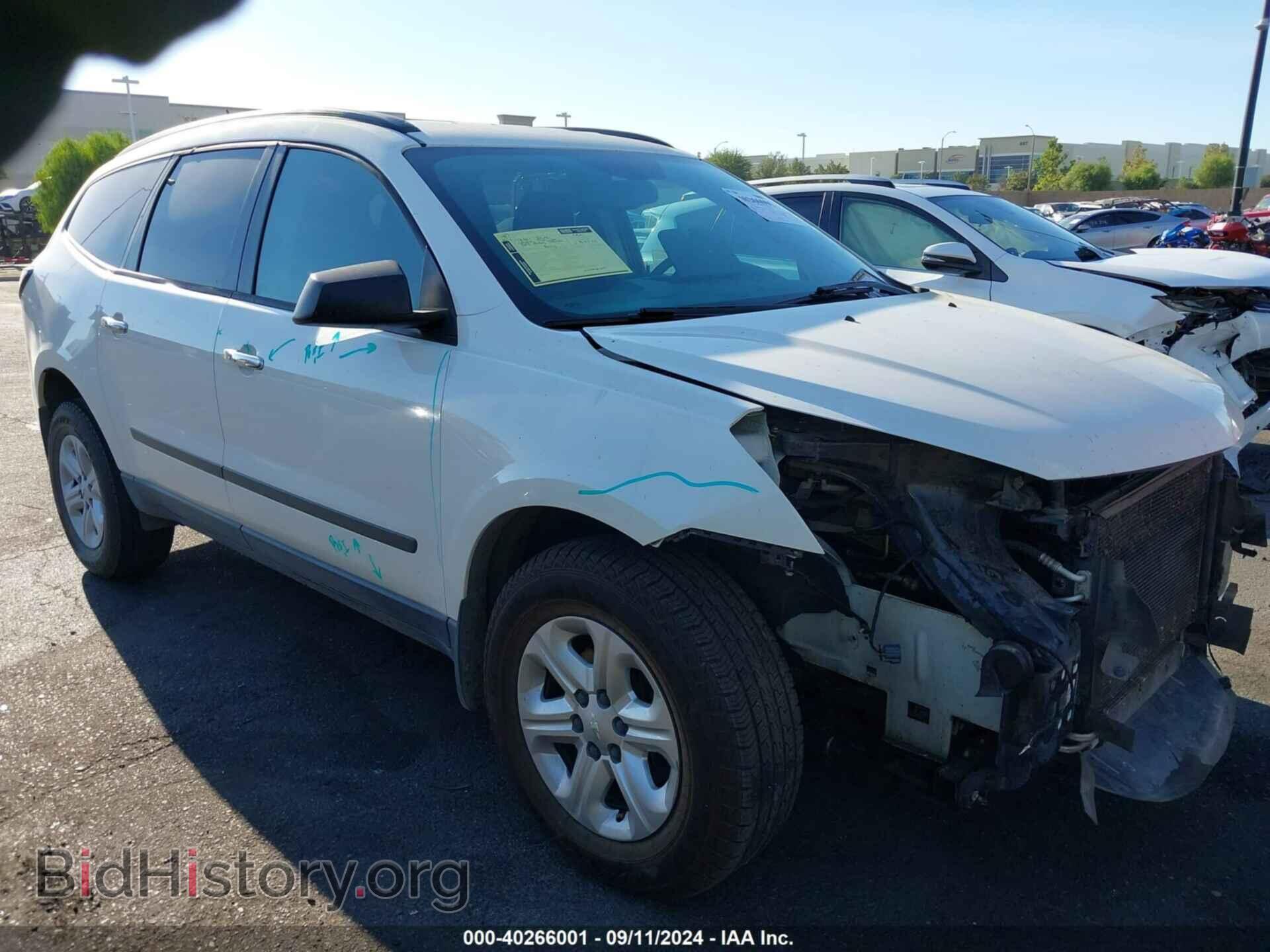 Фотография 1GNKRFED4EJ203396 - CHEVROLET TRAVERSE 2014
