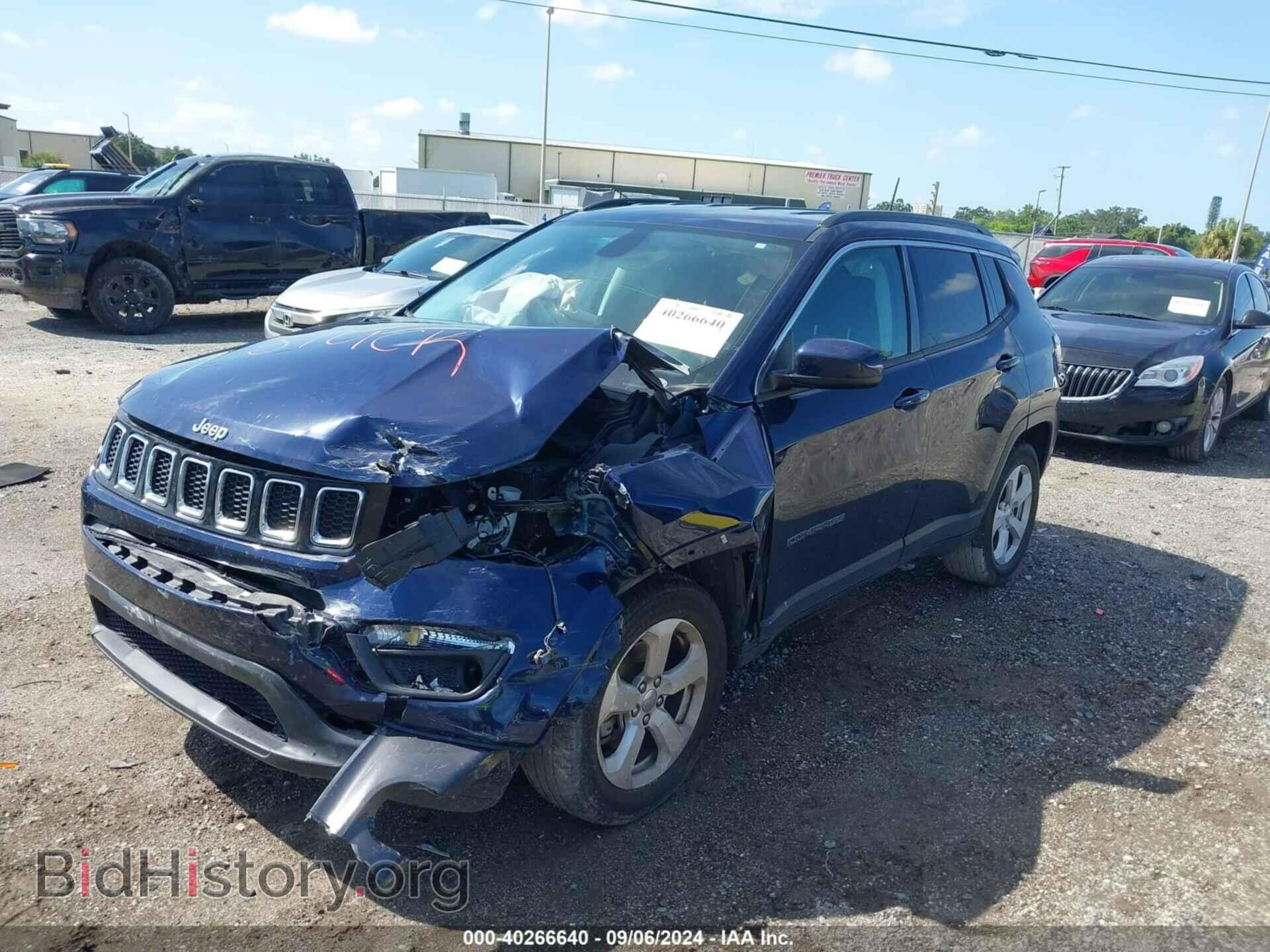 2018 JEEP COMPASS - VIN: 3C4NJDBB0JT150607 - Фото 2