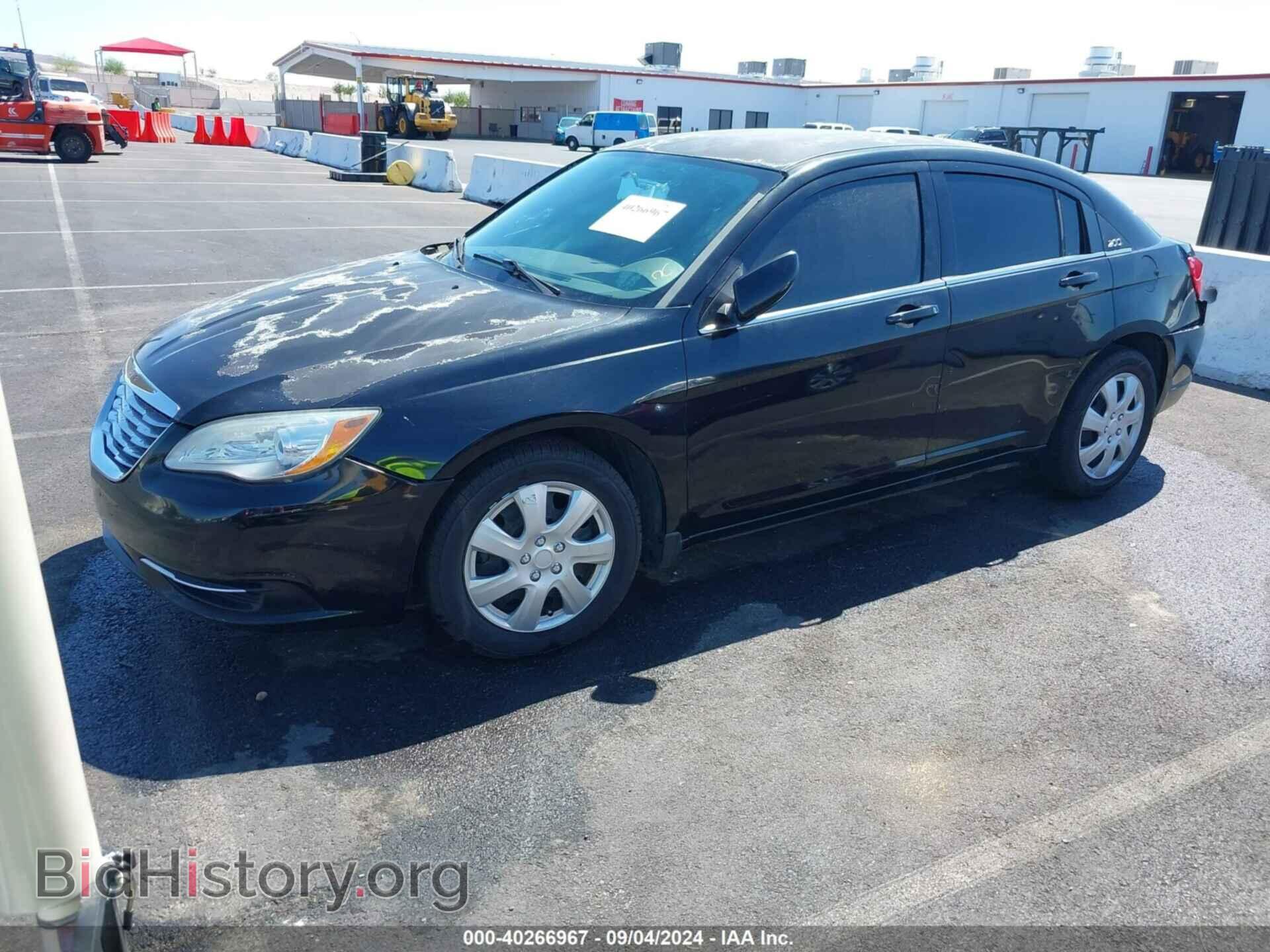 2014 CHRYSLER 200 - VIN: 1C3CCBAB8EN212837 - Photo 2