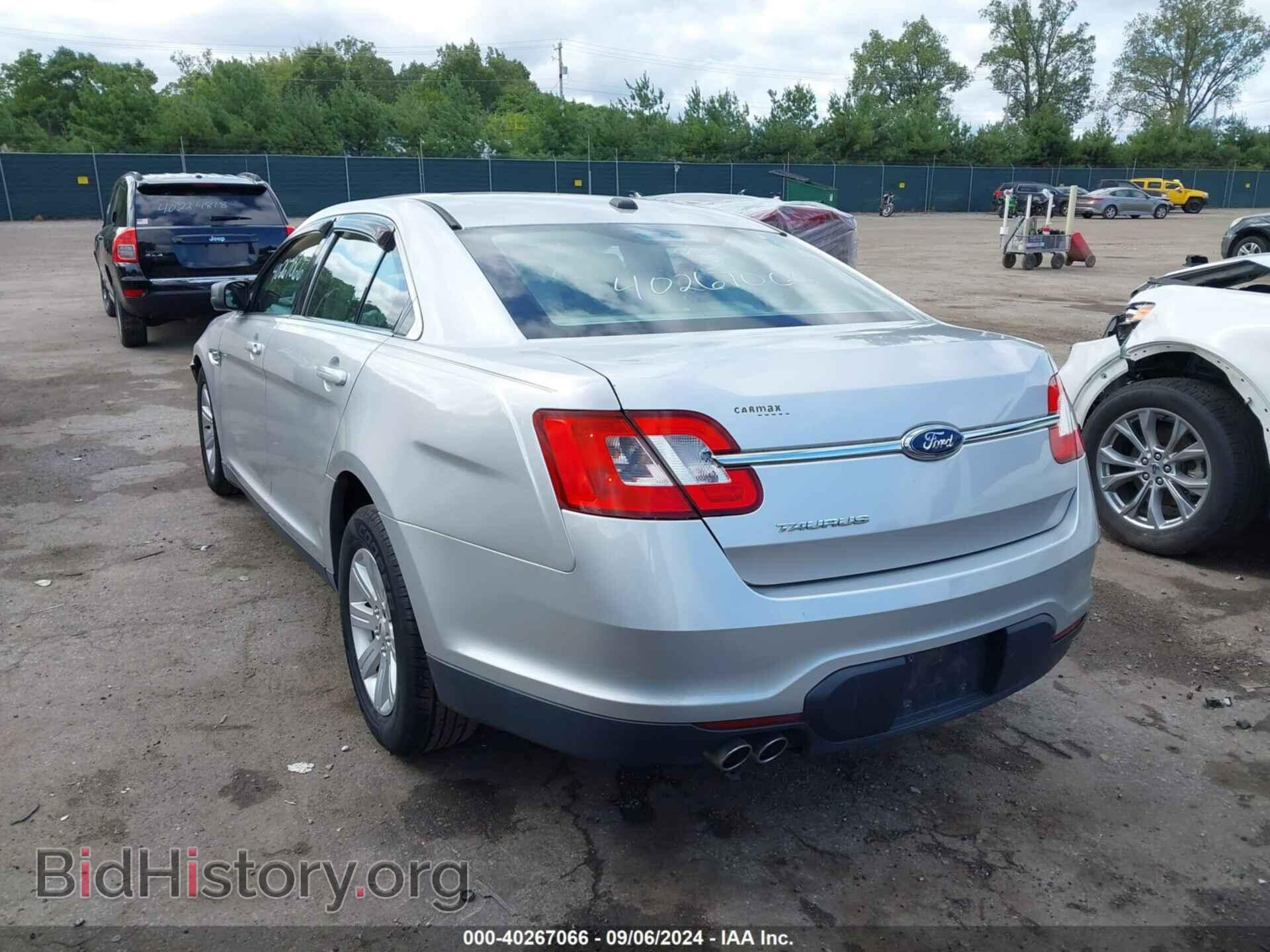2010 FORD TAURUS - VIN: 1FAHP2DW2AG115187 - Фото 3