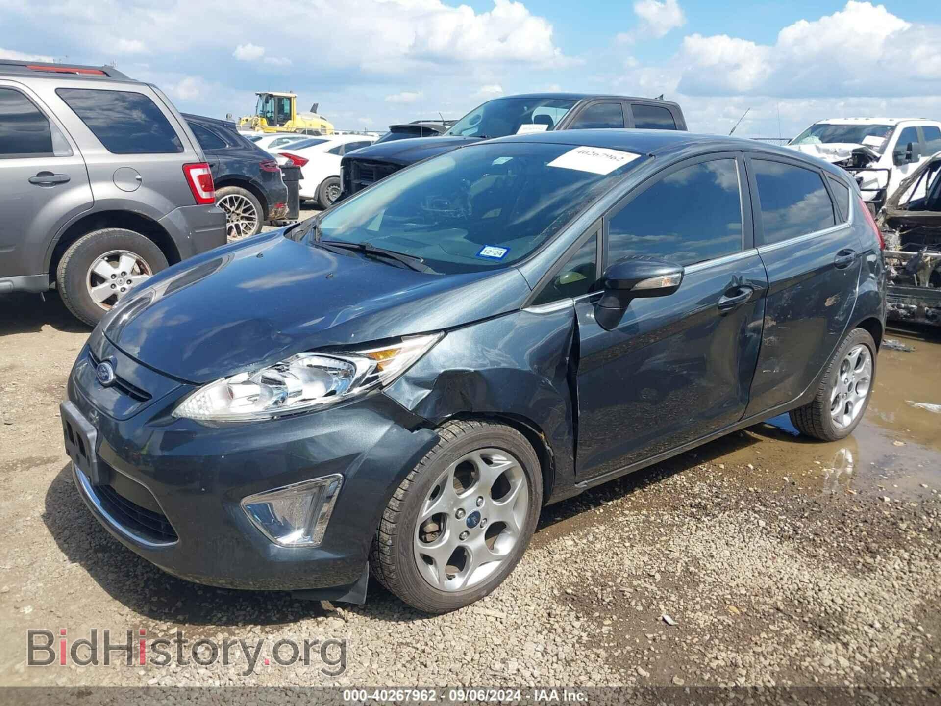 2011 FORD FIESTA - VIN: 3FADP4FJ8BM121773 - Фото 2