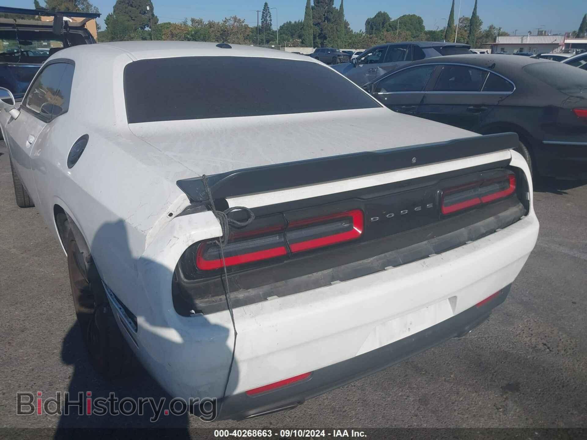 2018 DODGE CHALLENGER - VIN: 2C3CDZAG2JH280507 - Фото 6