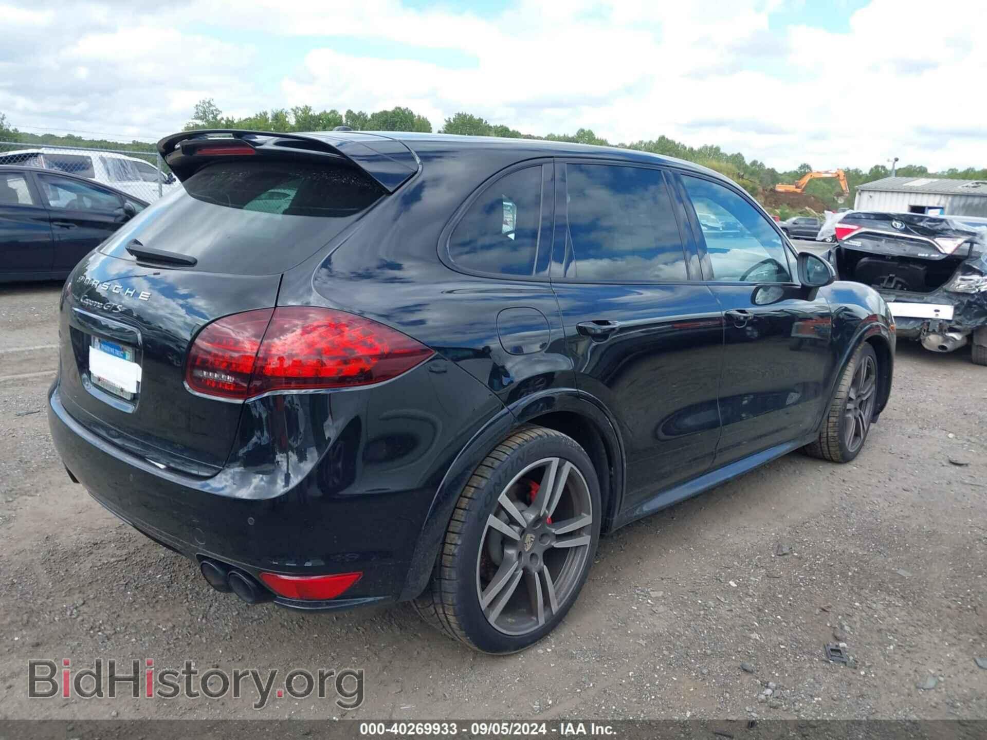 2013 PORSCHE CAYENNE - VIN: WP1AD2A20DLA72730 - Photo 4