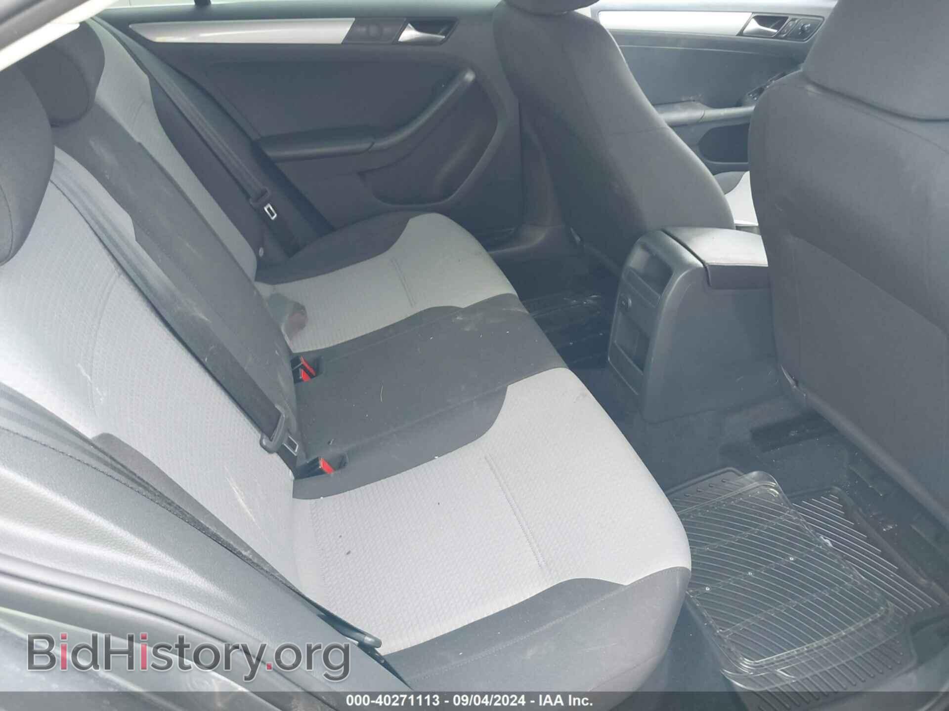 2017 VOLKSWAGEN JETTA - VIN: 3VW2B7AJ4HM325291 - Фото 8