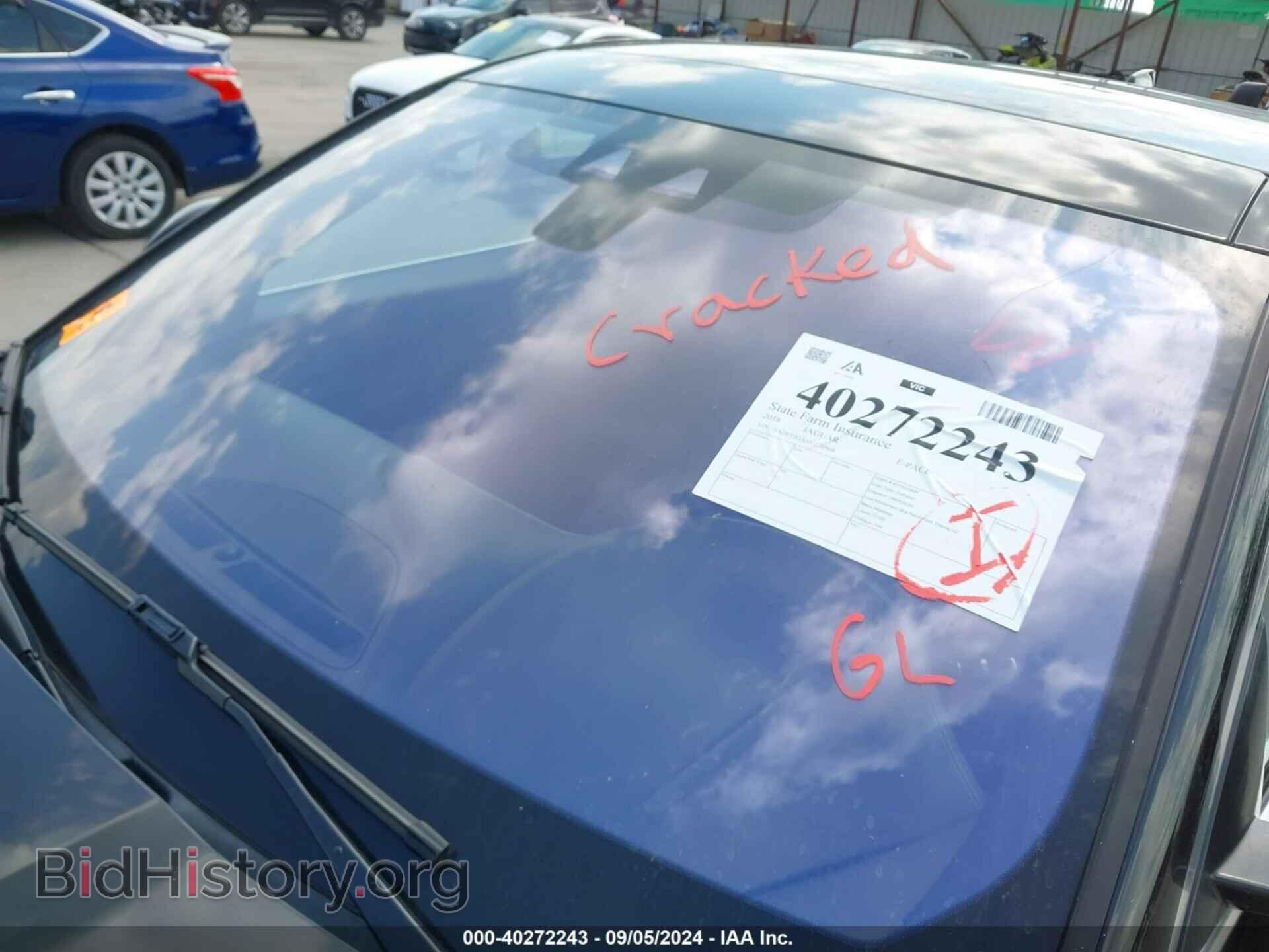 2018 JAGUAR E-PACE - VIN: SADFT2GX6J1Z30968 - Photo 19