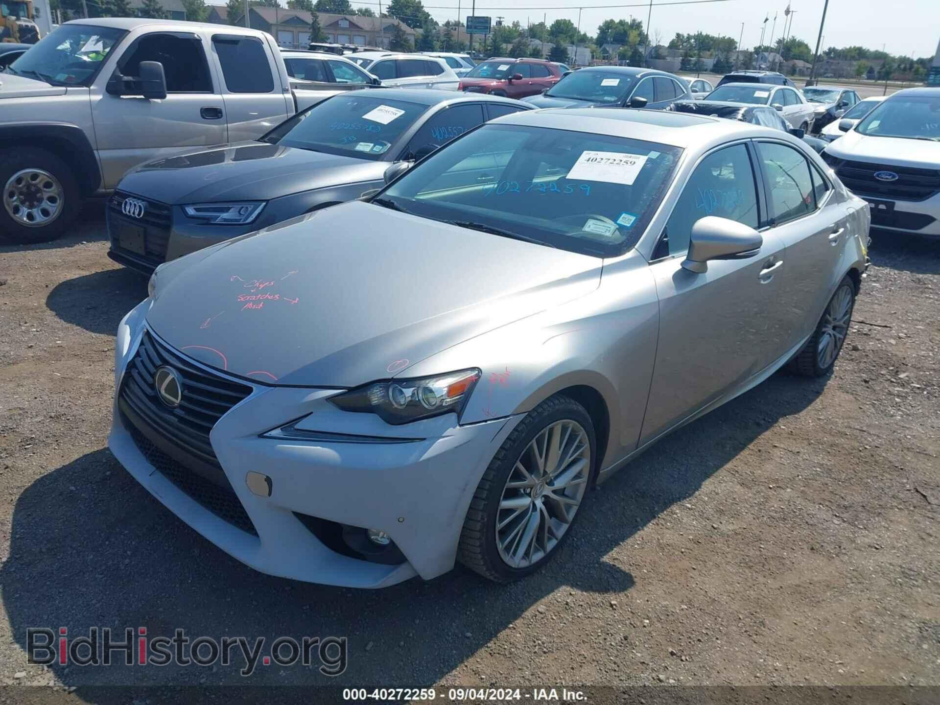 2016 LEXUS IS 200T - VIN: JTHBA1D26G5018117 - Фото 2
