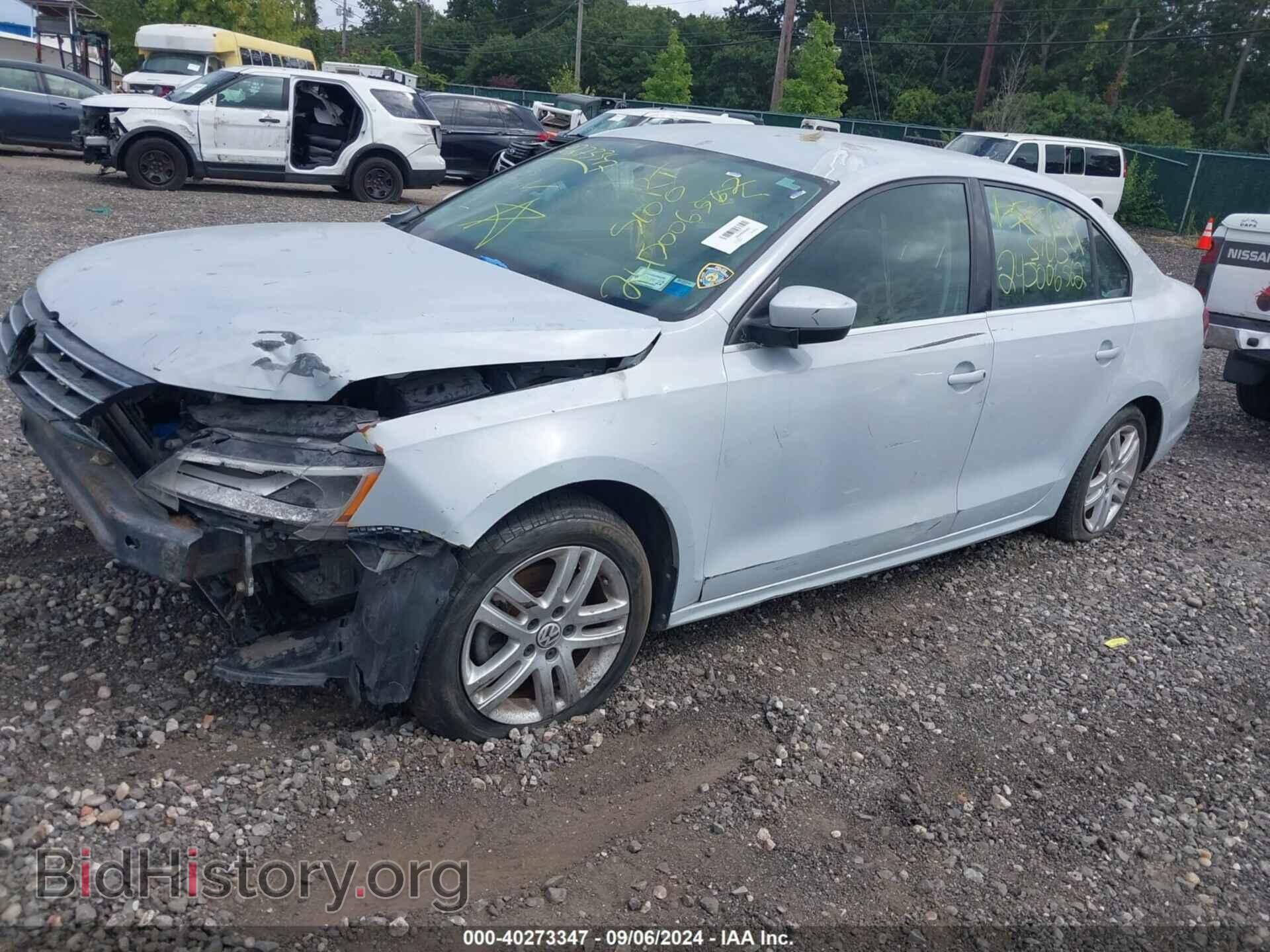 2017 VOLKSWAGEN JETTA - VIN: 3VW2B7AJ6HM320772 - Фото 2