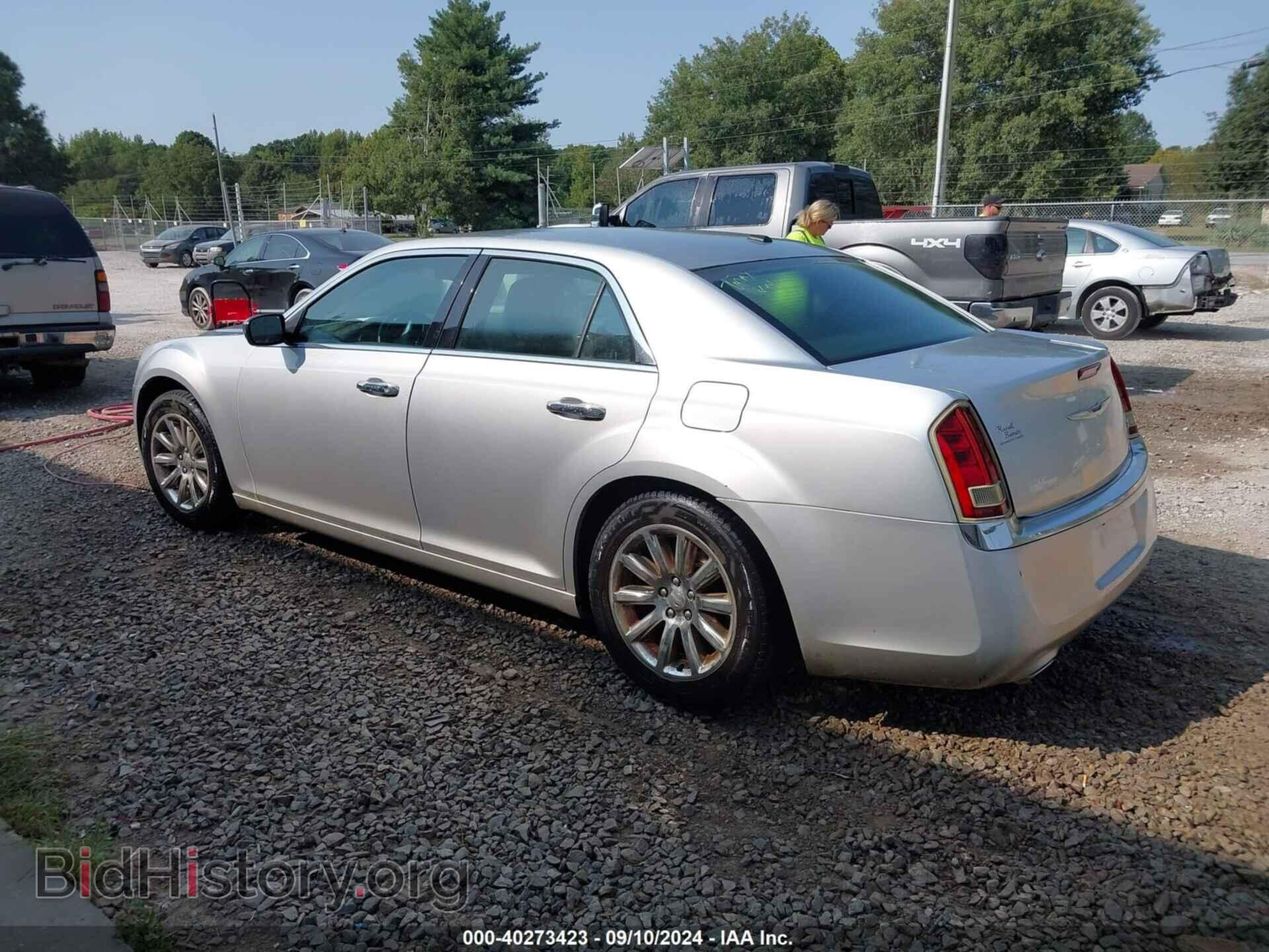 2012 CHRYSLER 300 - VIN: 2C3CCACG5CH308613 - Фото 3