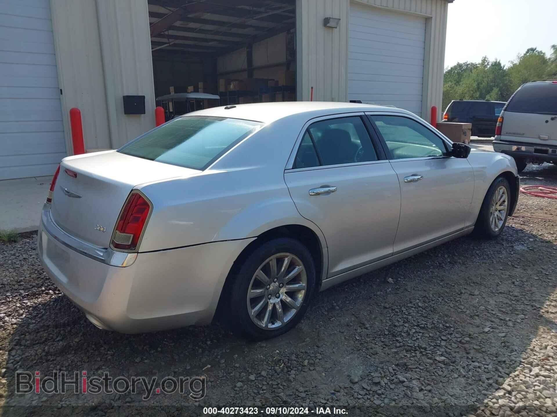 2012 CHRYSLER 300 - VIN: 2C3CCACG5CH308613 - Фото 4