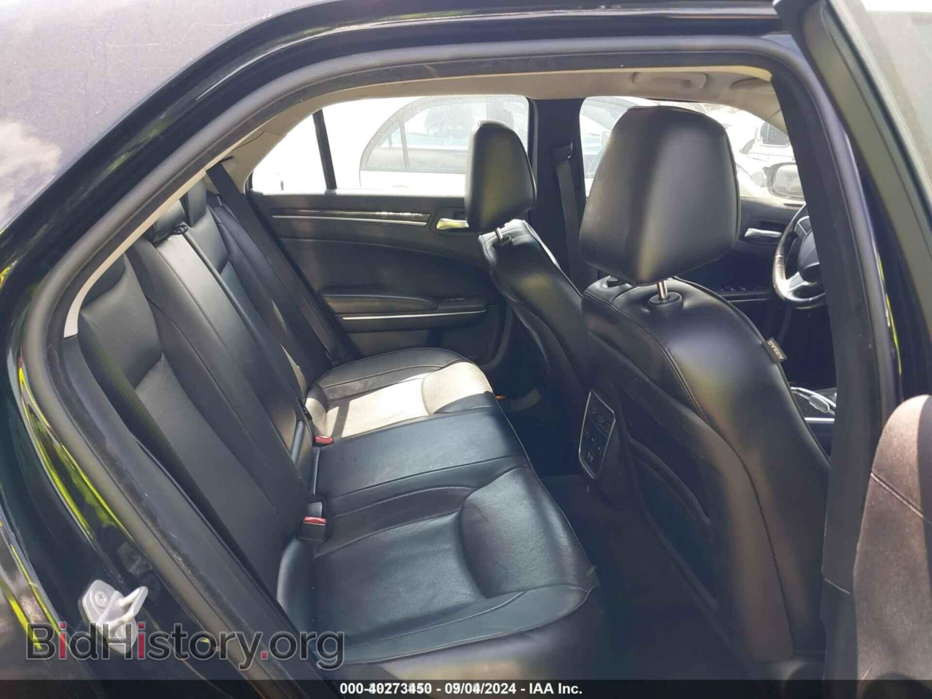 2016 CHRYSLER 300C - VIN: 2C3CCAEG7GH156353 - Фото 8