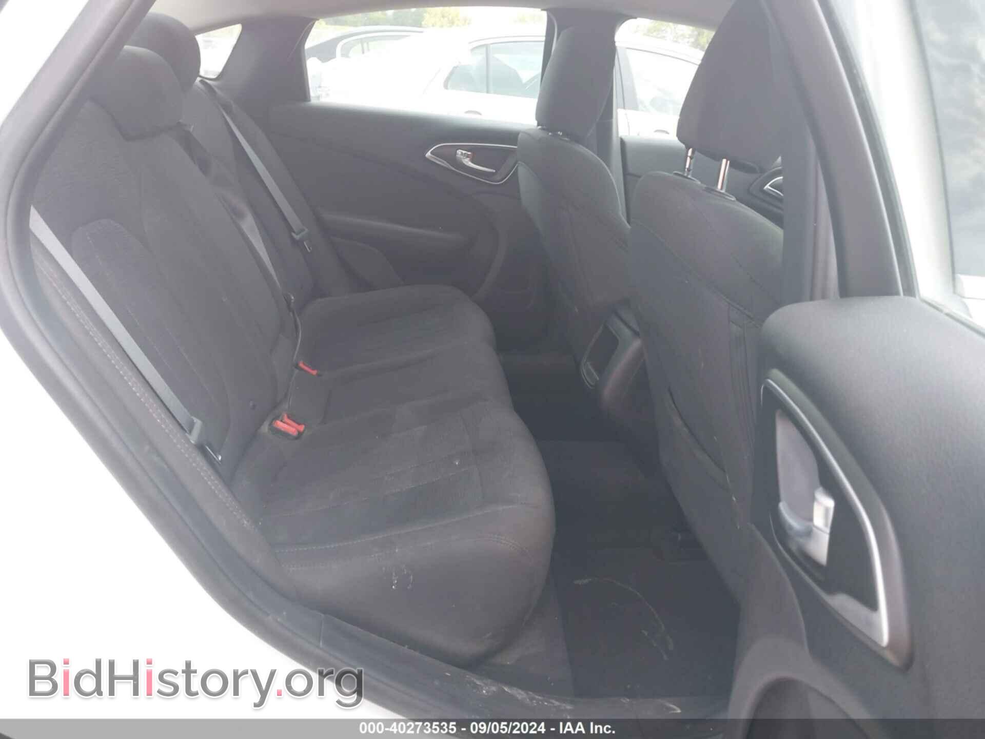 2016 CHRYSLER 200 - VIN: 1C3CCCAB2GN176863 - Фото 8