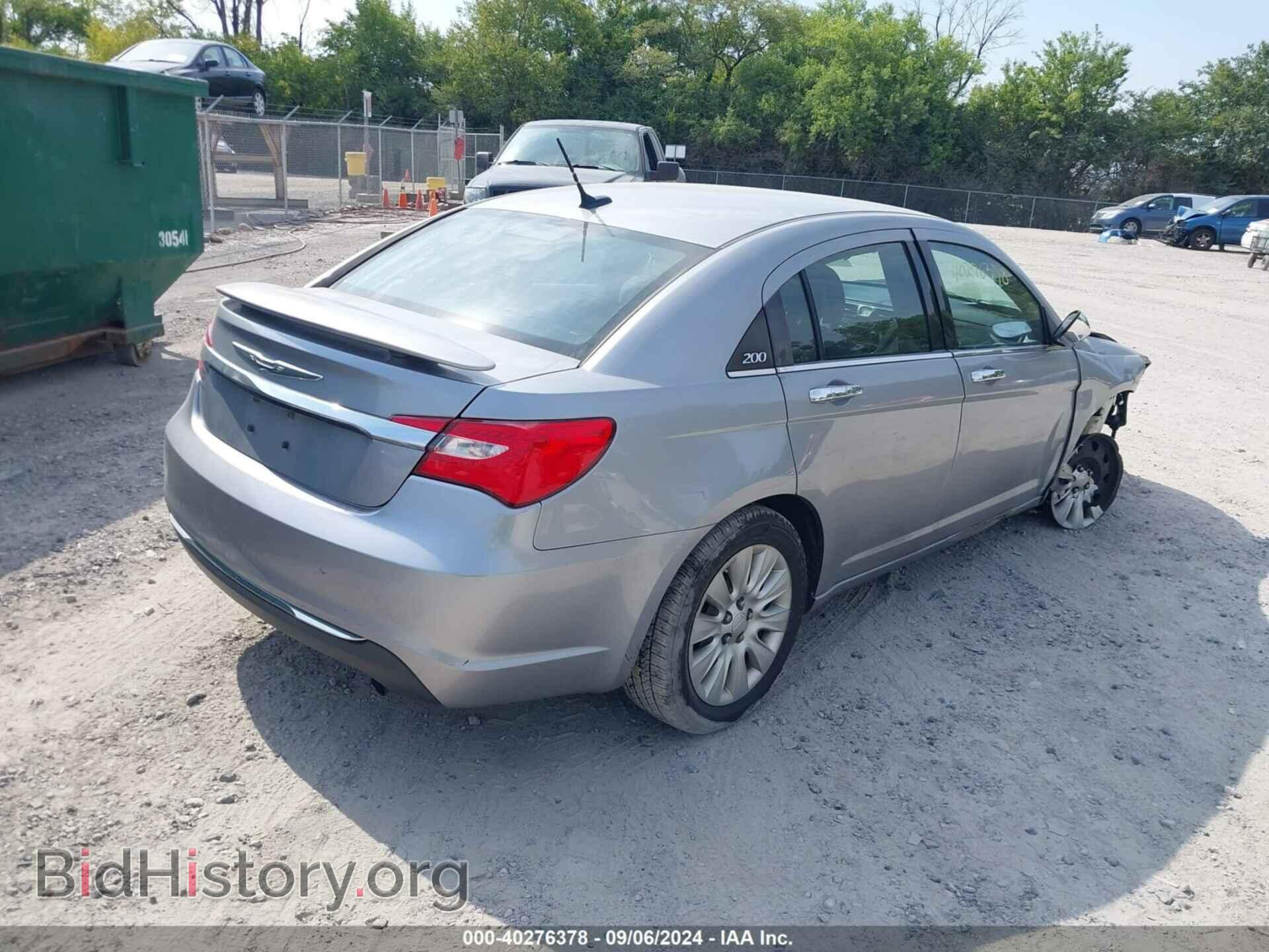2013 CHRYSLER 200 - VIN: 1C3CCBAB0DN642098 - Фото 4