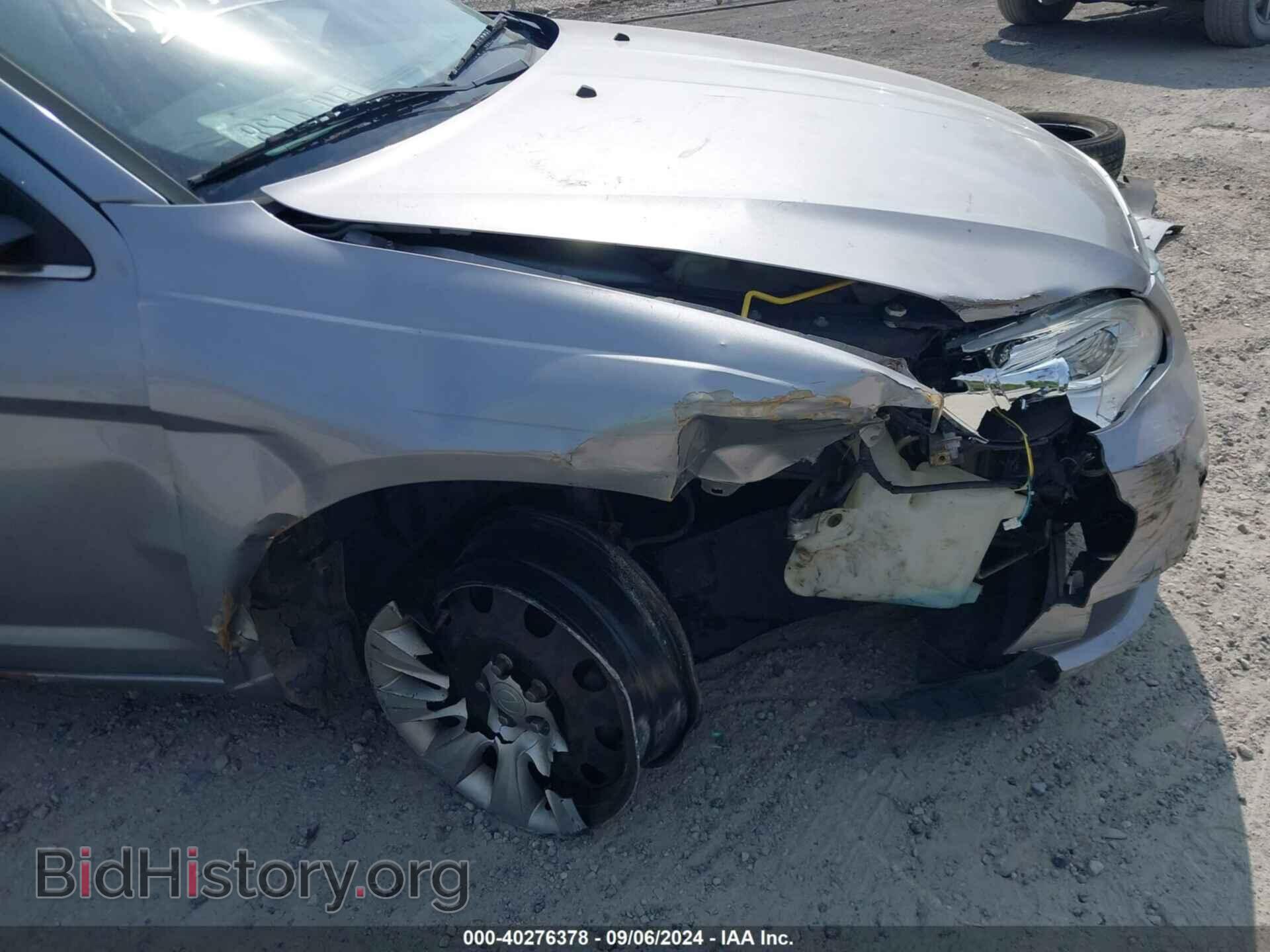 2013 CHRYSLER 200 - VIN: 1C3CCBAB0DN642098 - Фото 6