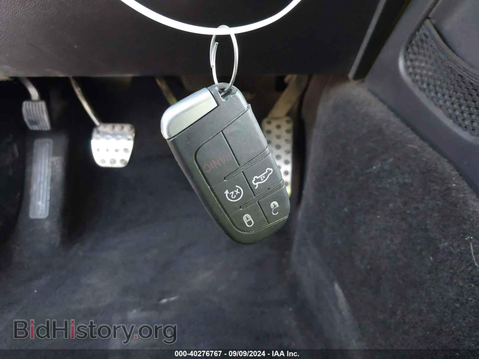 2015 DODGE CHALLENGER - VIN: 2C3CDZC92FH887934 - Фото 11