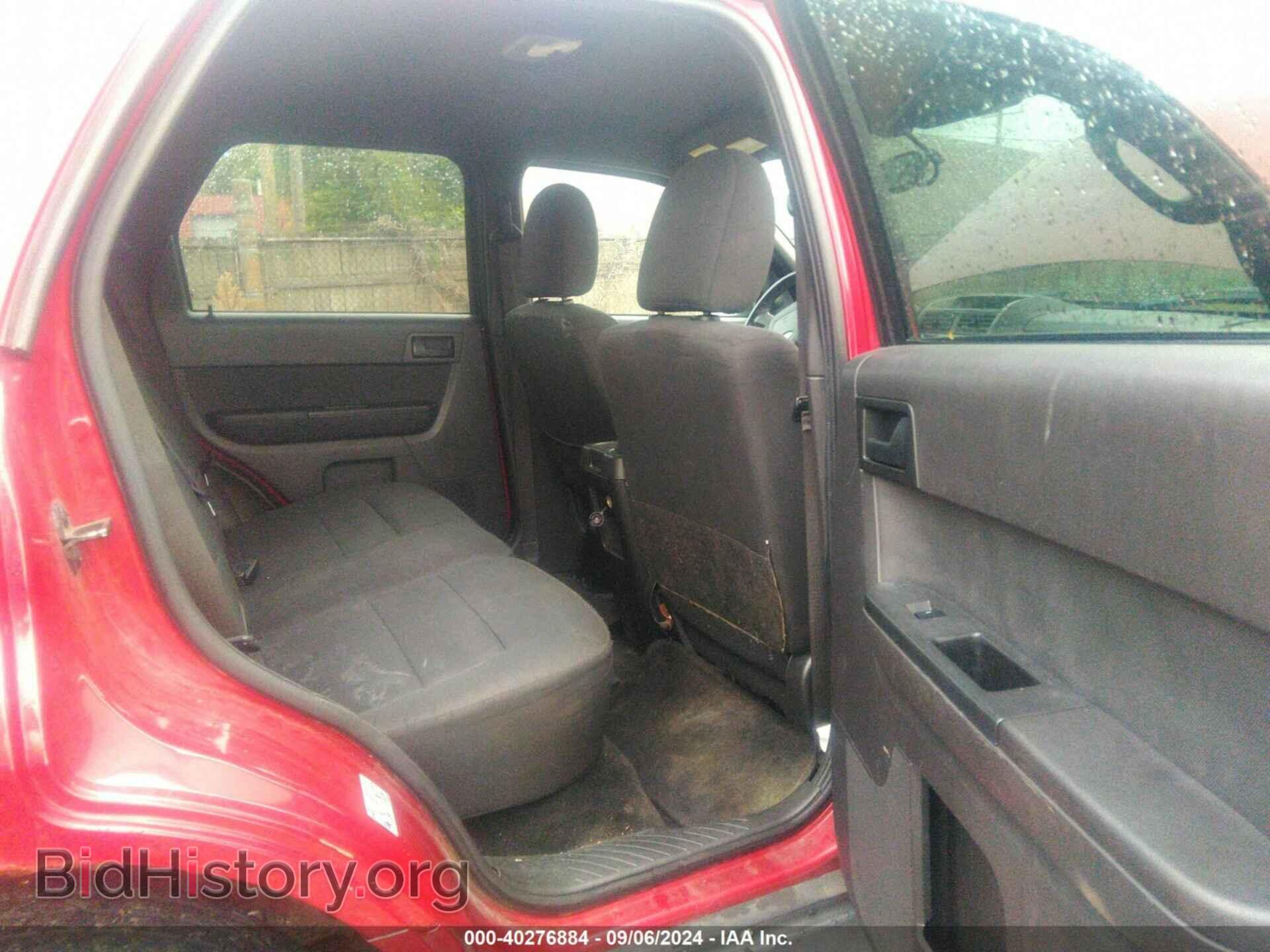 2011 FORD ESCAPE - VIN: 1FMCU0D73BKA91714 - Фото 8
