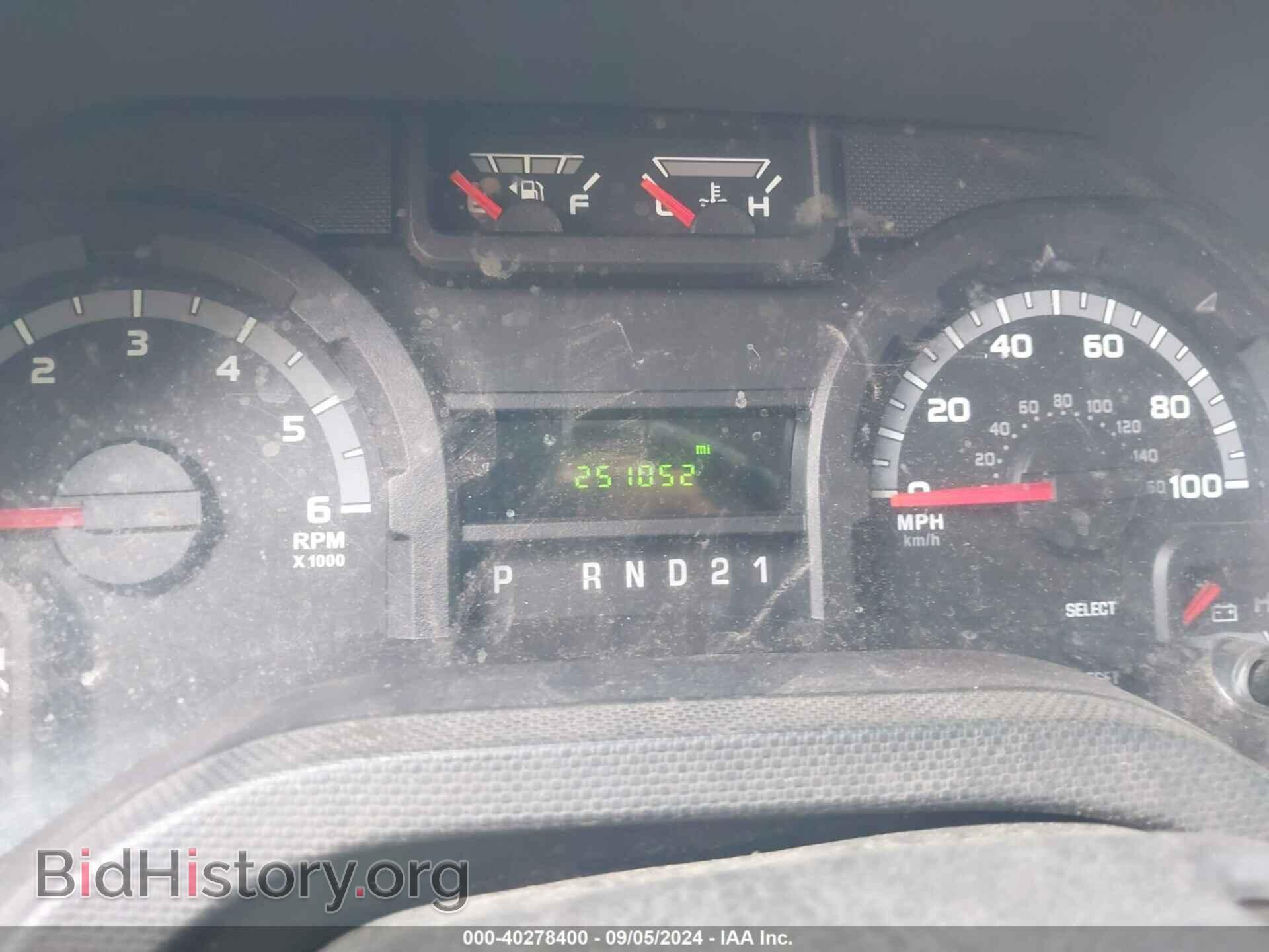 2011 FORD E-250 - VIN: 1FTNE2EW1BDA92134 - Photo 7