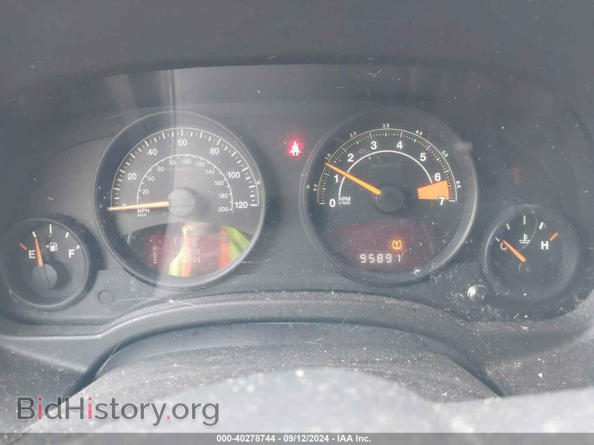 2014 JEEP PATRIOT - VIN: 1C4NJPFA8ED608635 - Фото 7