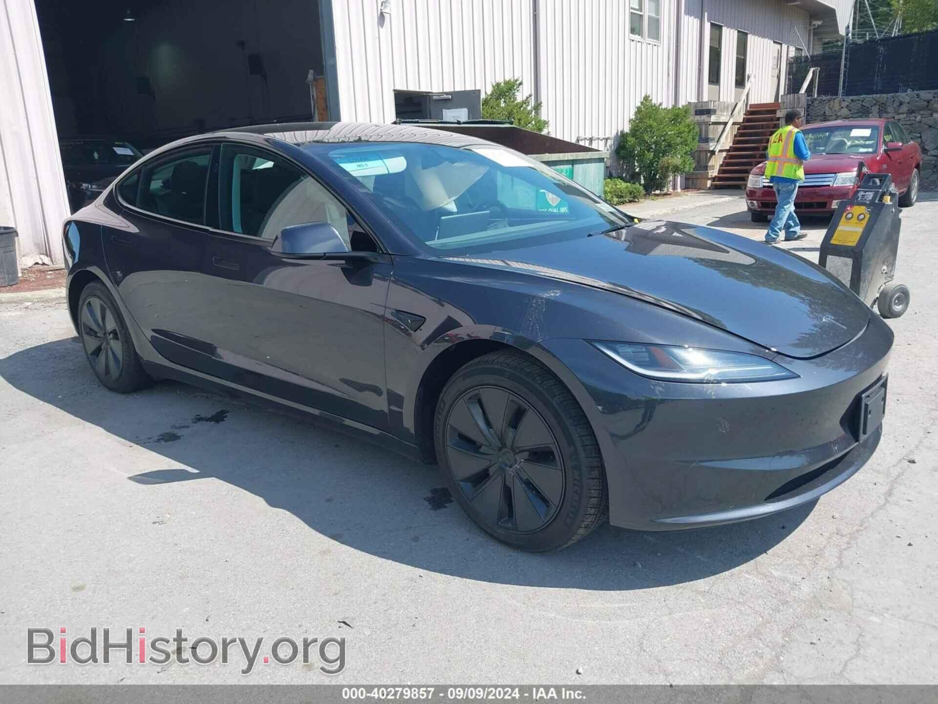Photo 5YJ3E1EA9RF772243 - TESLA MODEL 3 2024