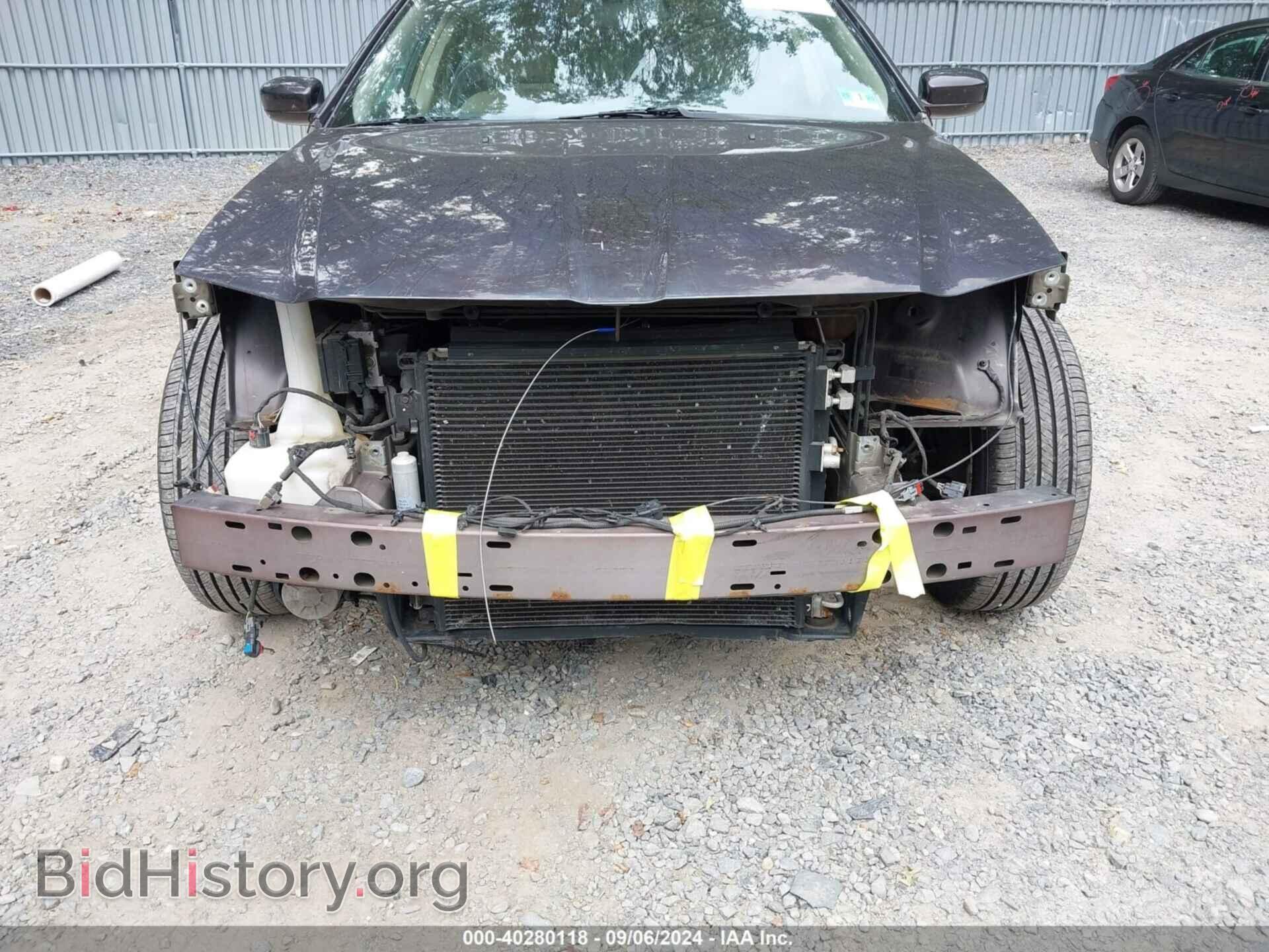 2012 CHRYSLER 300 - VIN: 2C3CCAAG1CH176047 - Фото 6