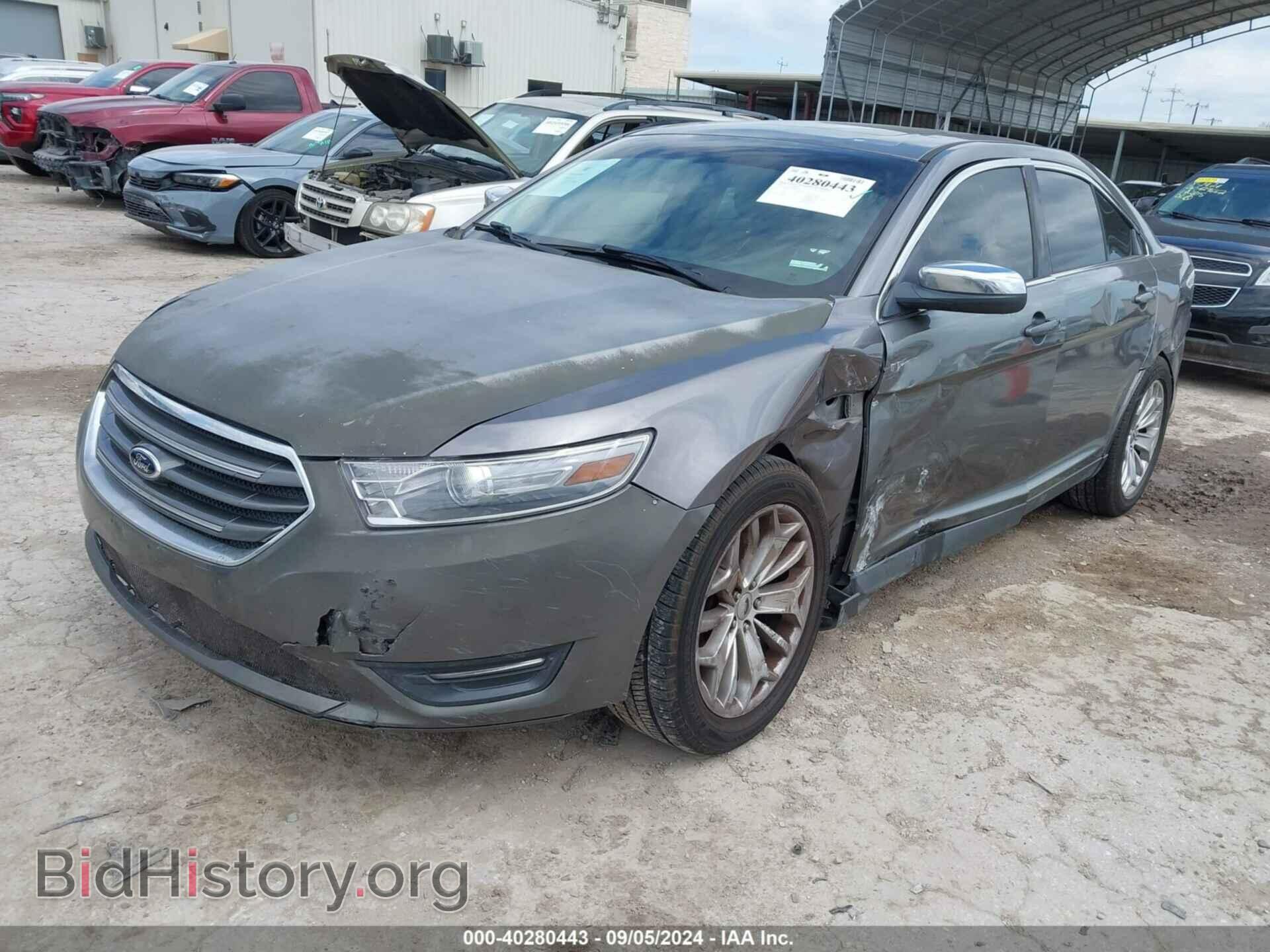 2013 FORD TAURUS - VIN: 1FAHP2F85DG185429 - Фото 2