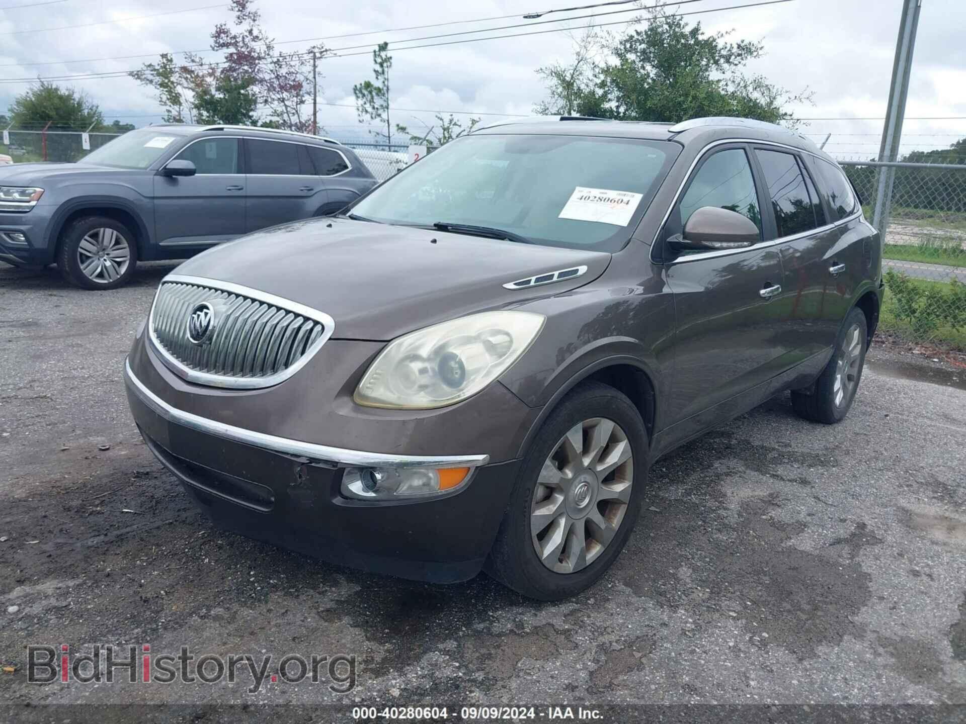 2012 BUICK ENCLAVE - VIN: 5GAKRDEDXCJ245678 - Photo 2
