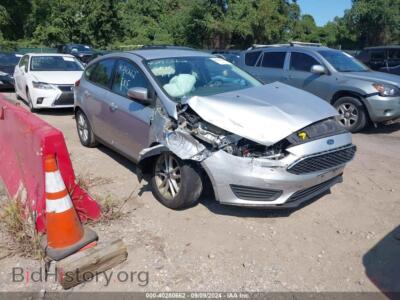 2016 Ford FOCUS SE, silver — VIN 1FADP3K21GL335747, IAAI