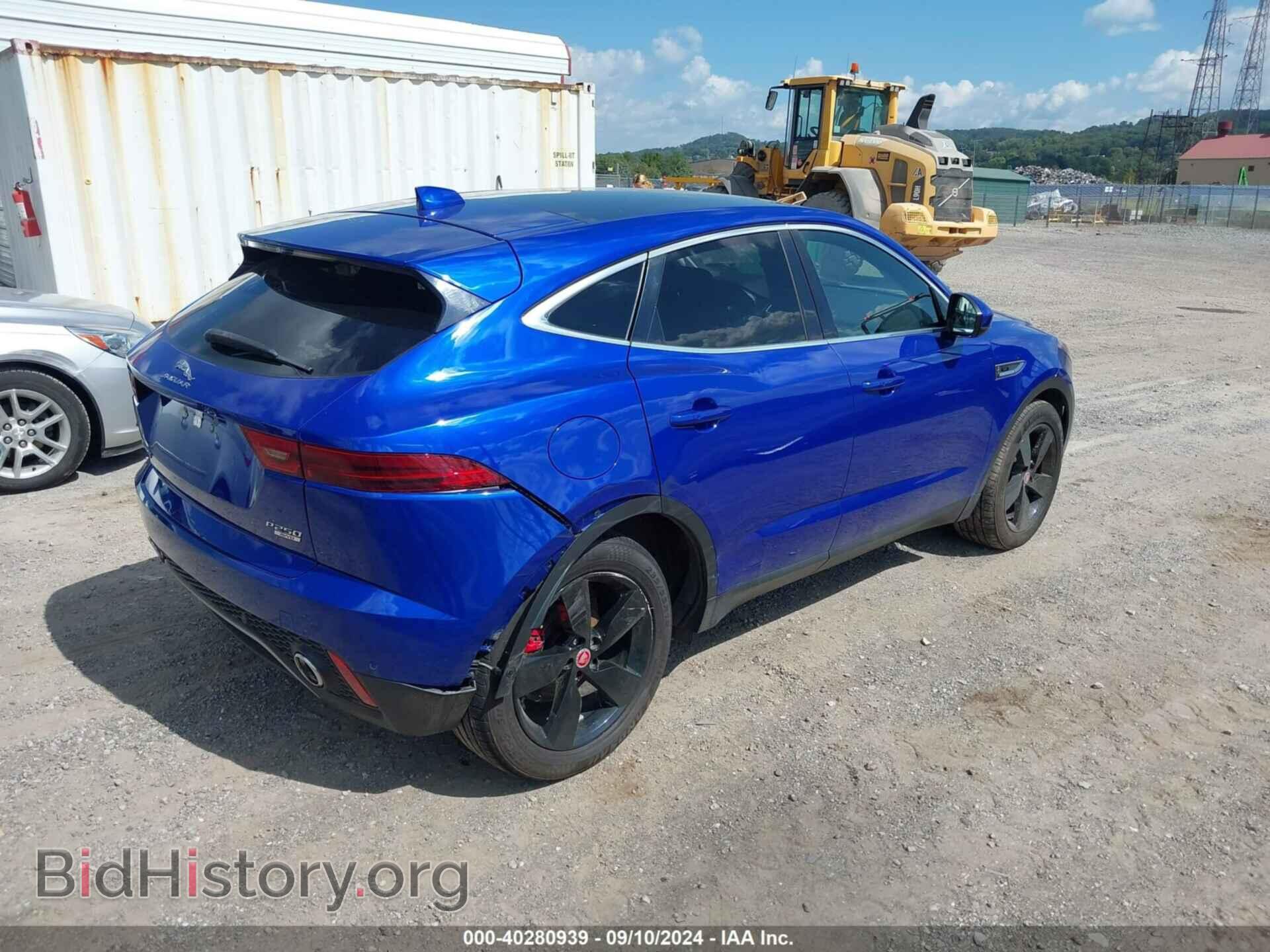 2018 JAGUAR E-PACE - VIN: SADFP2FX6J1Z30216 - Фото 4