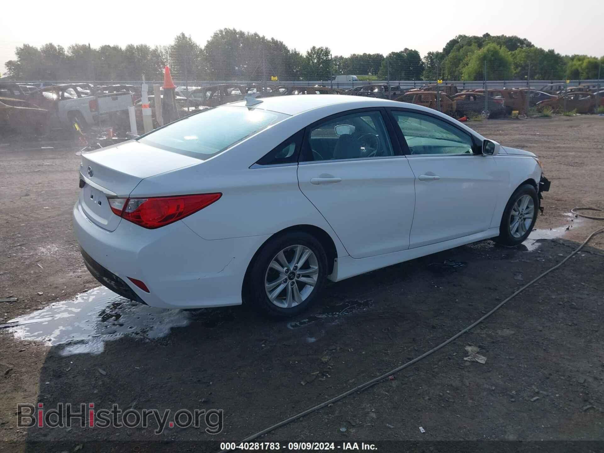 2014 HYUNDAI SONATA - VIN: 5NPEB4ACXEH884474 - Фото 4