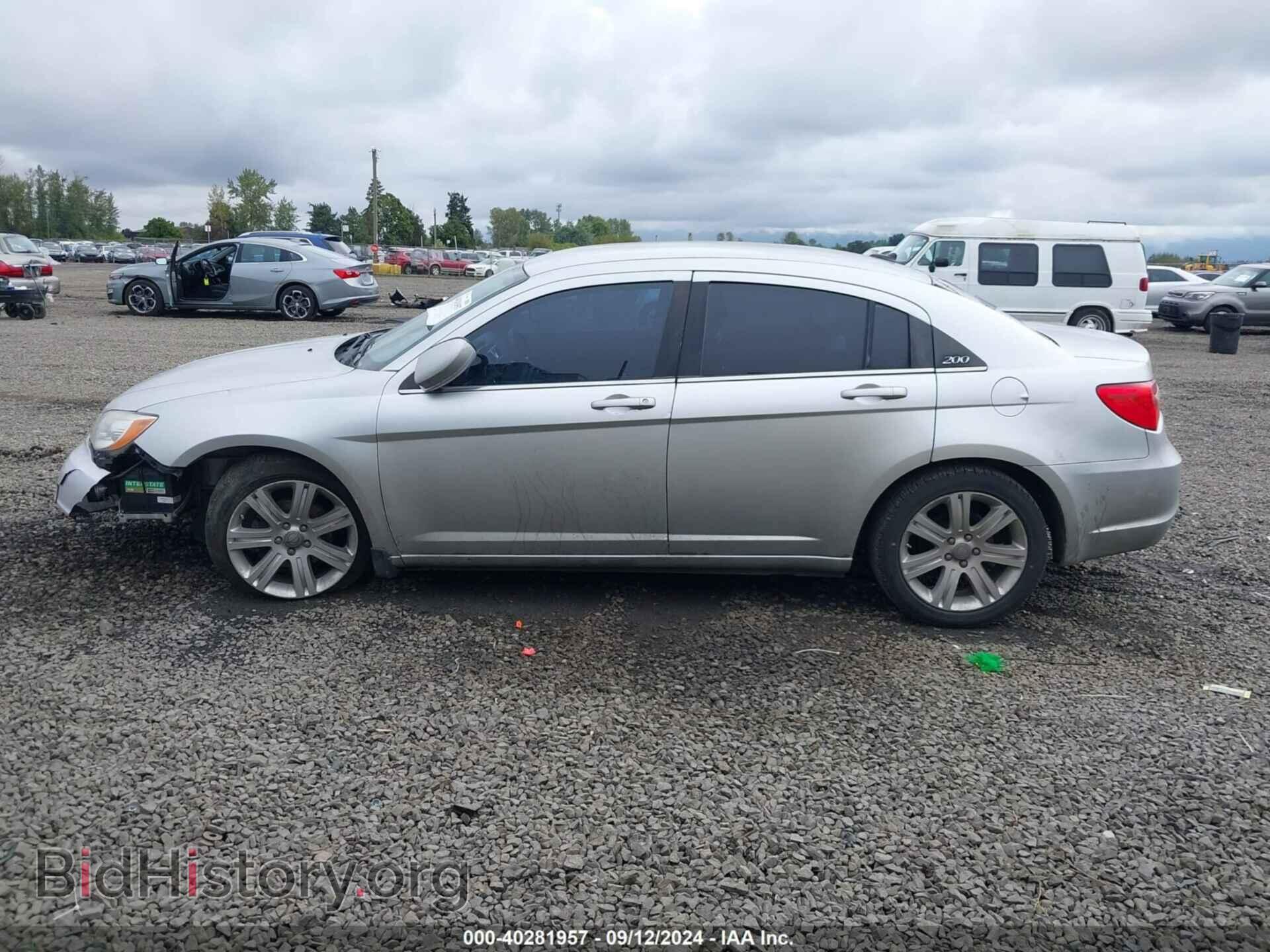 2012 CHRYSLER 200 - VIN: 1C3CCBAB5CN184251 - Фото 15