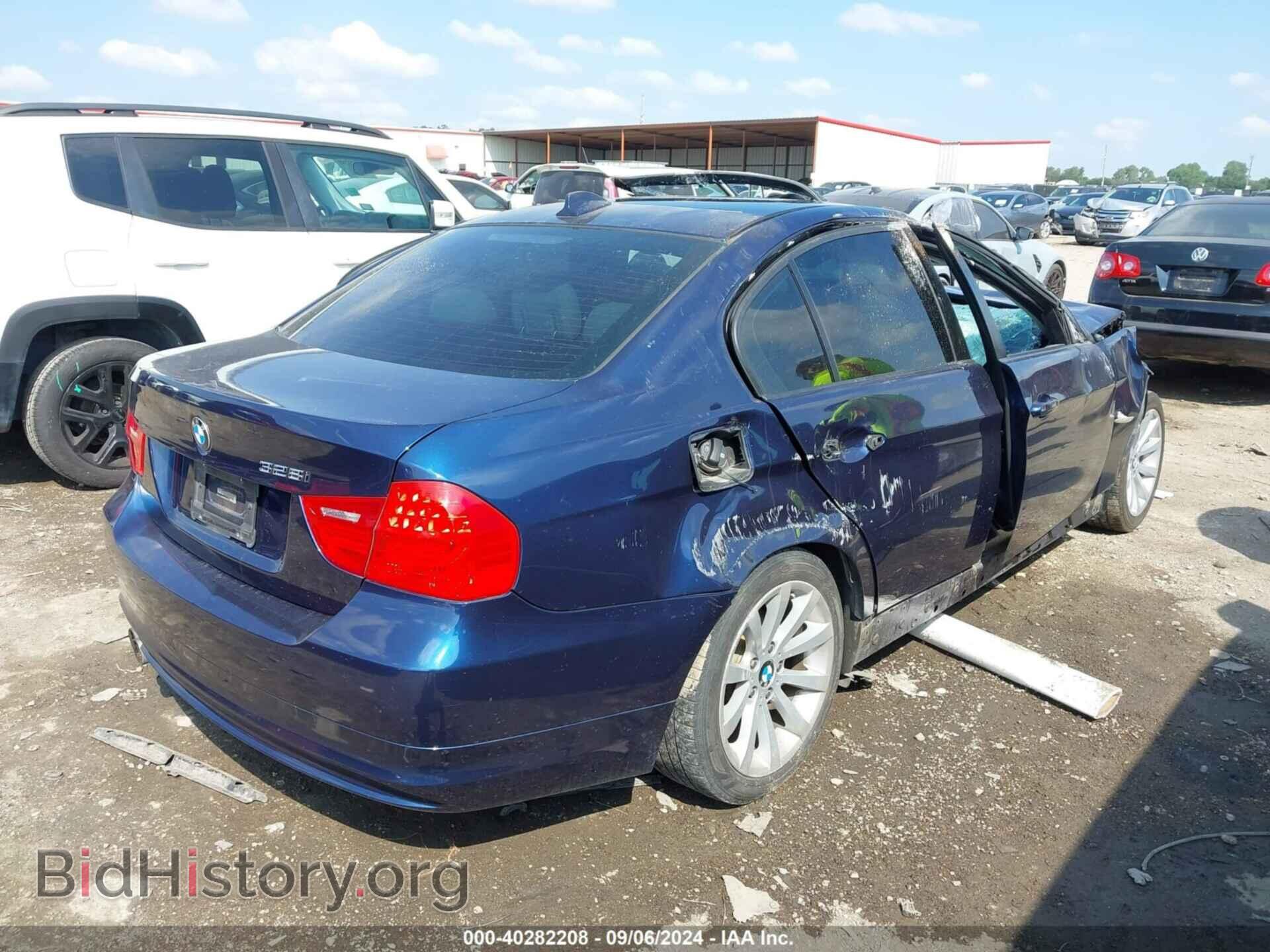2011 BMW 328I - VIN: WBAPH7C58BE676626 - Фото 4