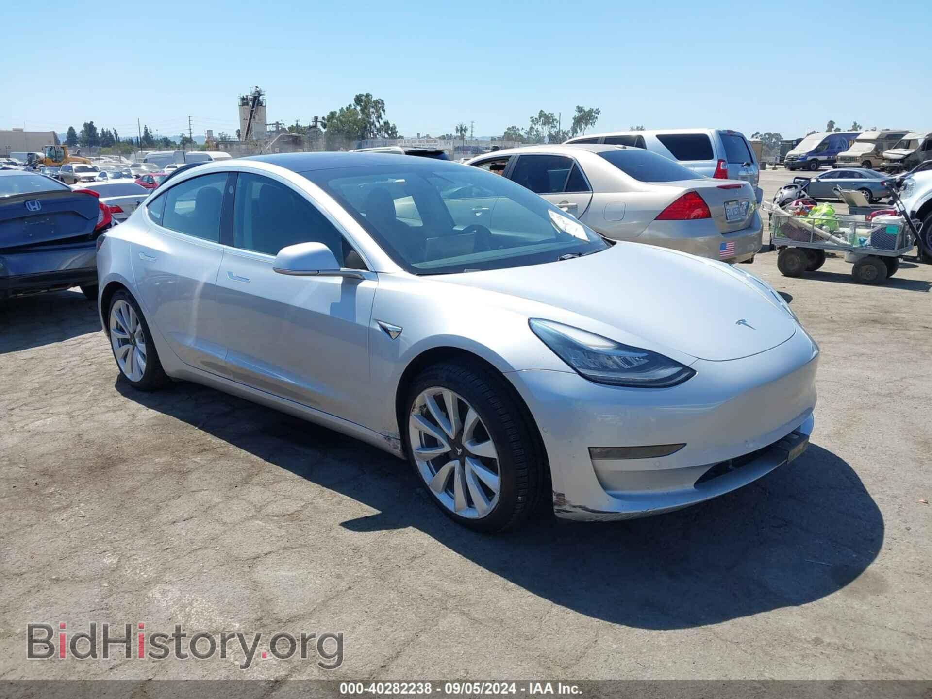 Фотография 5YJ3E1EA0JF048476 - TESLA MODEL 3 2018