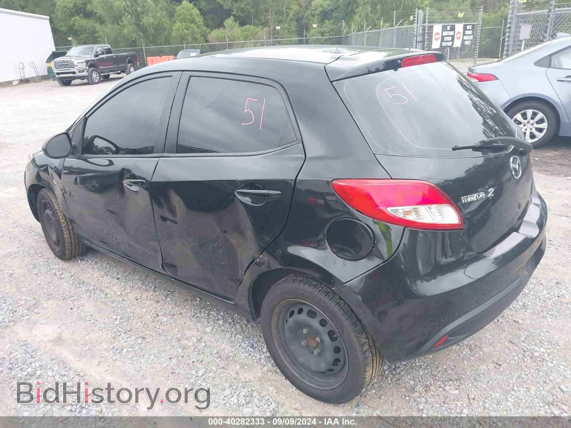2014 MAZDA MAZDA2 - VIN: JM1DE1KY0E0172953 - Фото 3
