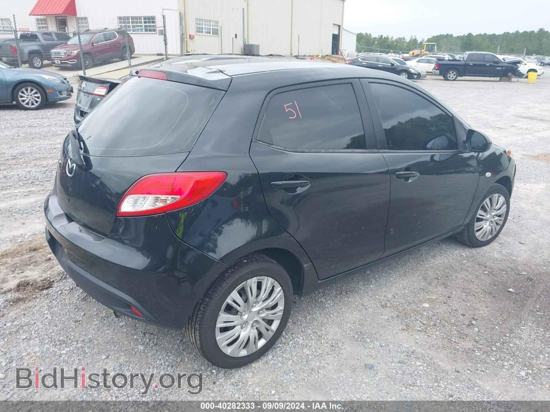 2014 MAZDA MAZDA2 - VIN: JM1DE1KY0E0172953 - Фото 4