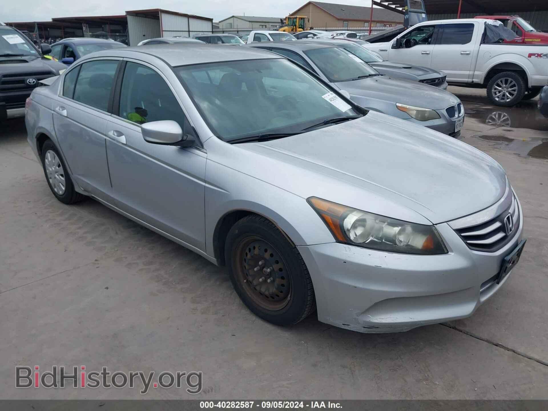 Photo 1HGCP2F33BA093911 - HONDA ACCORD 2011