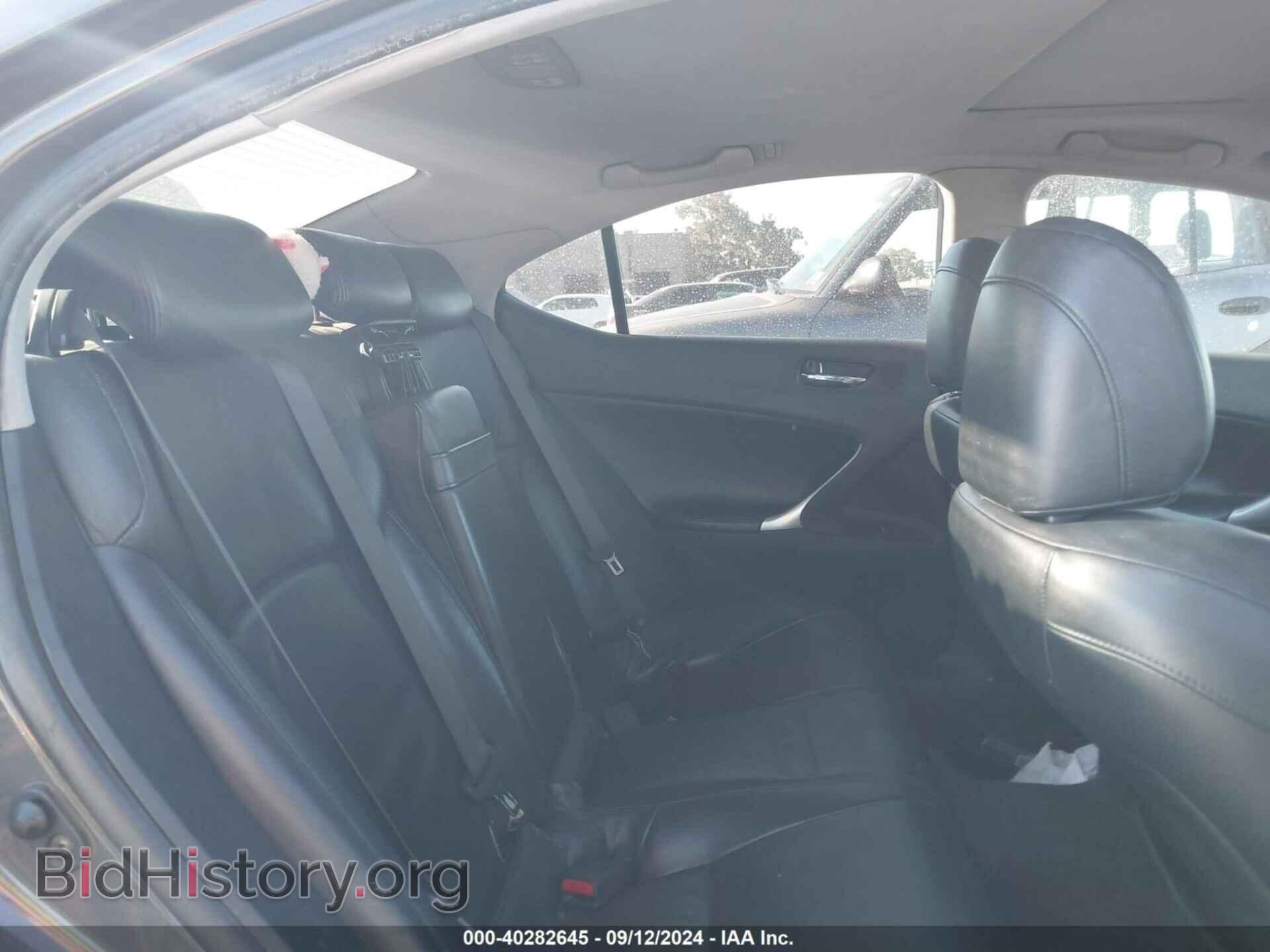 2006 LEXUS IS 350 - VIN: JTHBE262165001490 - Фото 8